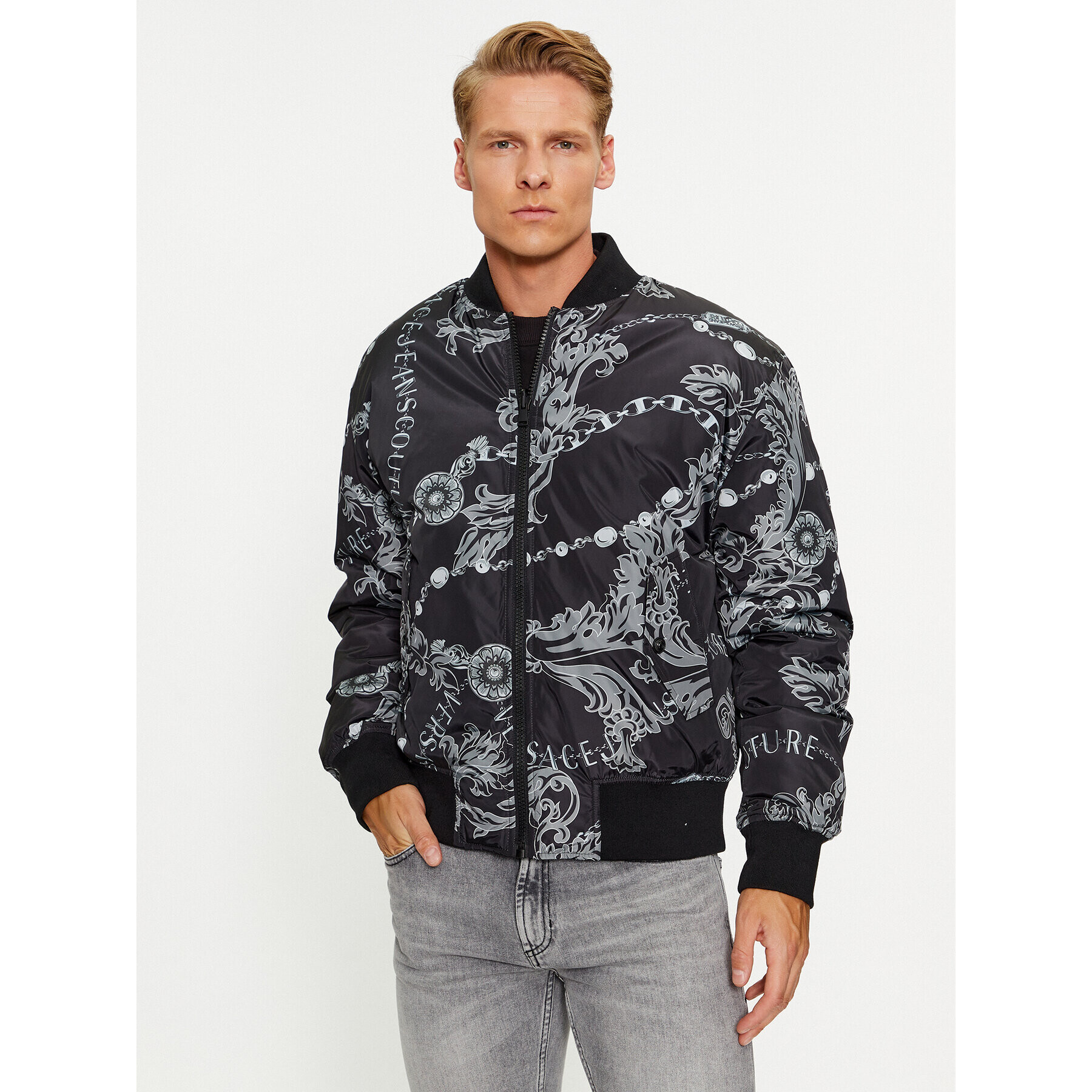 Versace Jeans Couture Яке бомбър 75GASD04 Черен Regular Fit - Pepit.bg