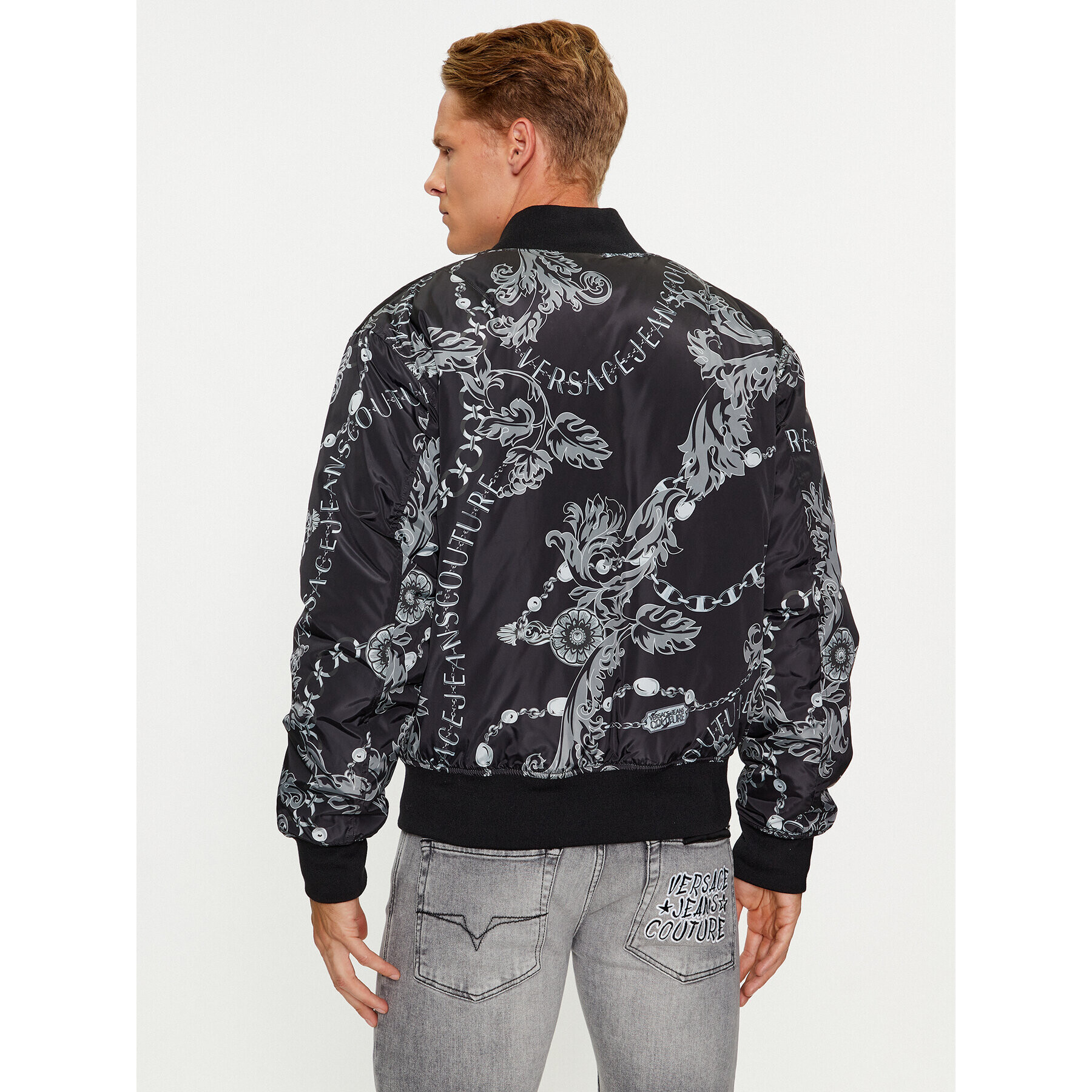 Versace Jeans Couture Яке бомбър 75GASD04 Черен Regular Fit - Pepit.bg