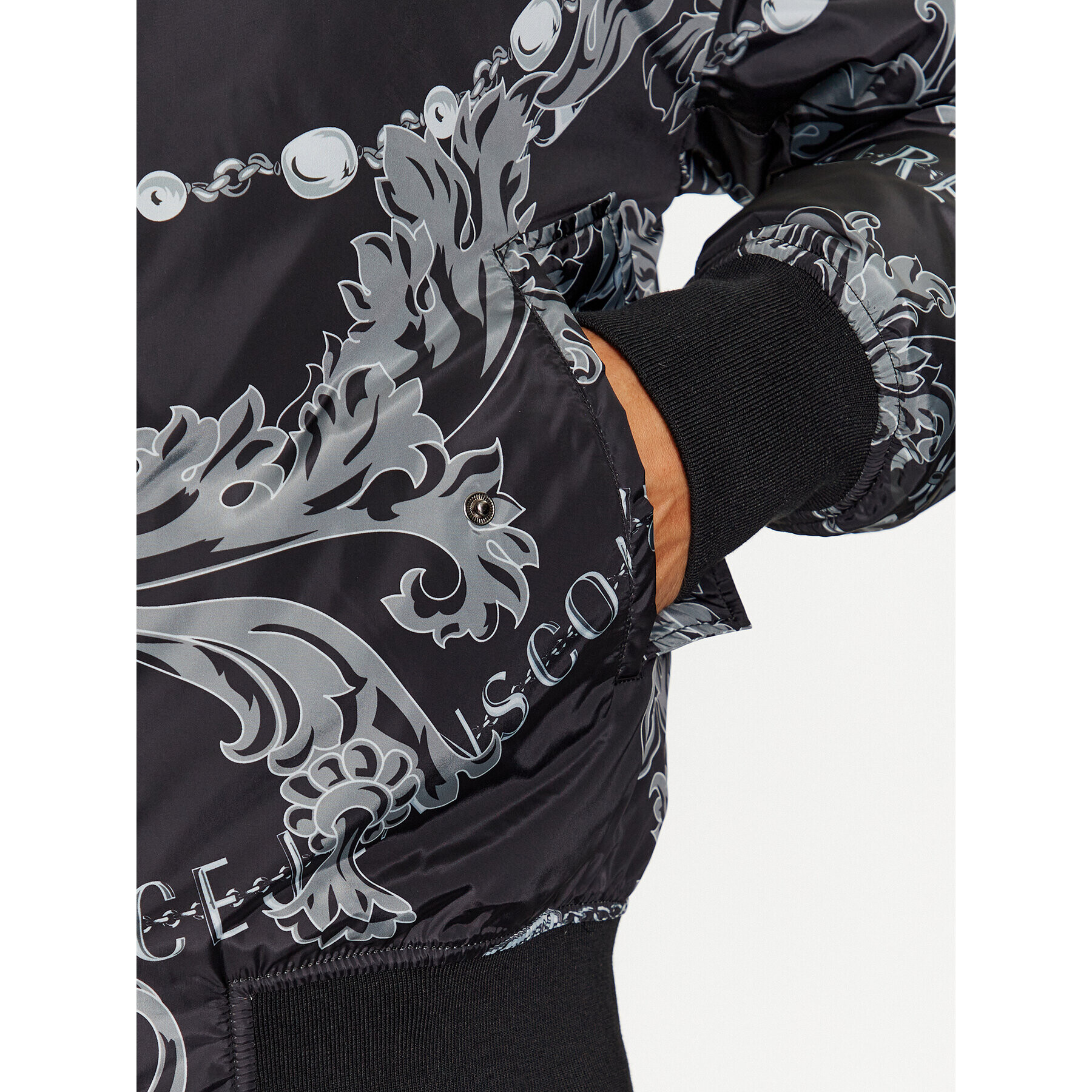 Versace Jeans Couture Яке бомбър 75GASD04 Черен Regular Fit - Pepit.bg