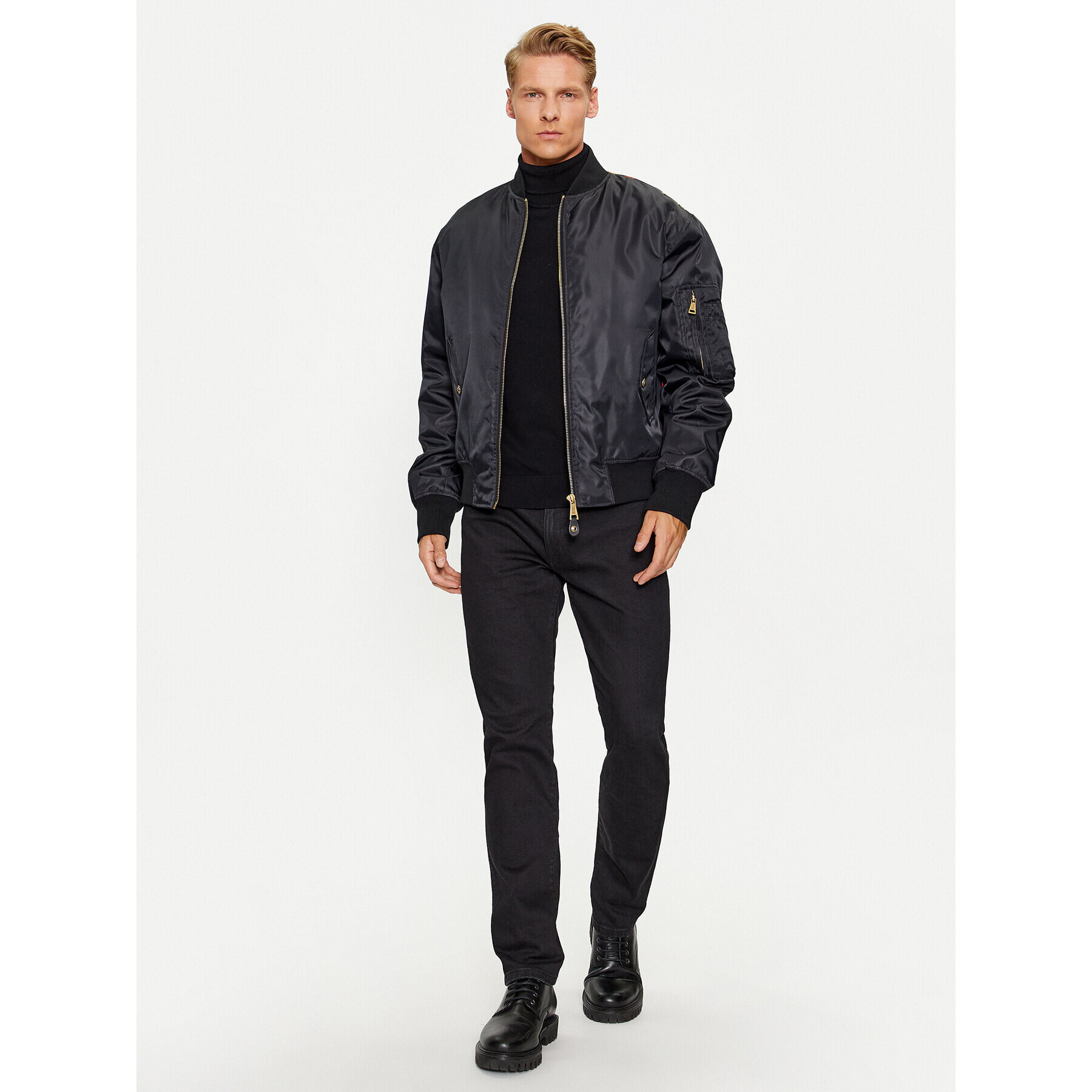 Versace Jeans Couture Яке бомбър 75GASD07 Черен Regular Fit - Pepit.bg