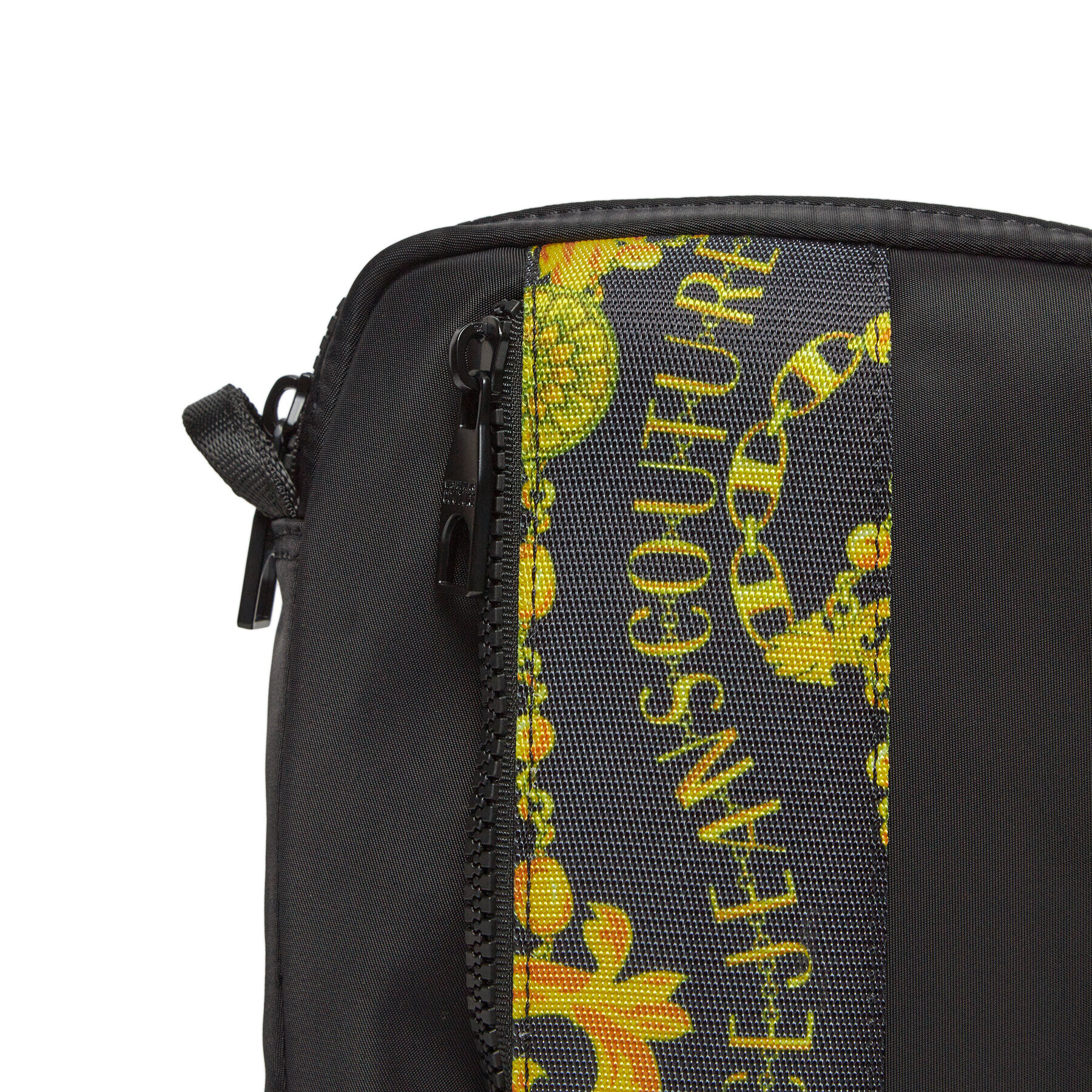Versace Jeans Couture Мъжка чантичка 75YA4B97 Черен - Pepit.bg