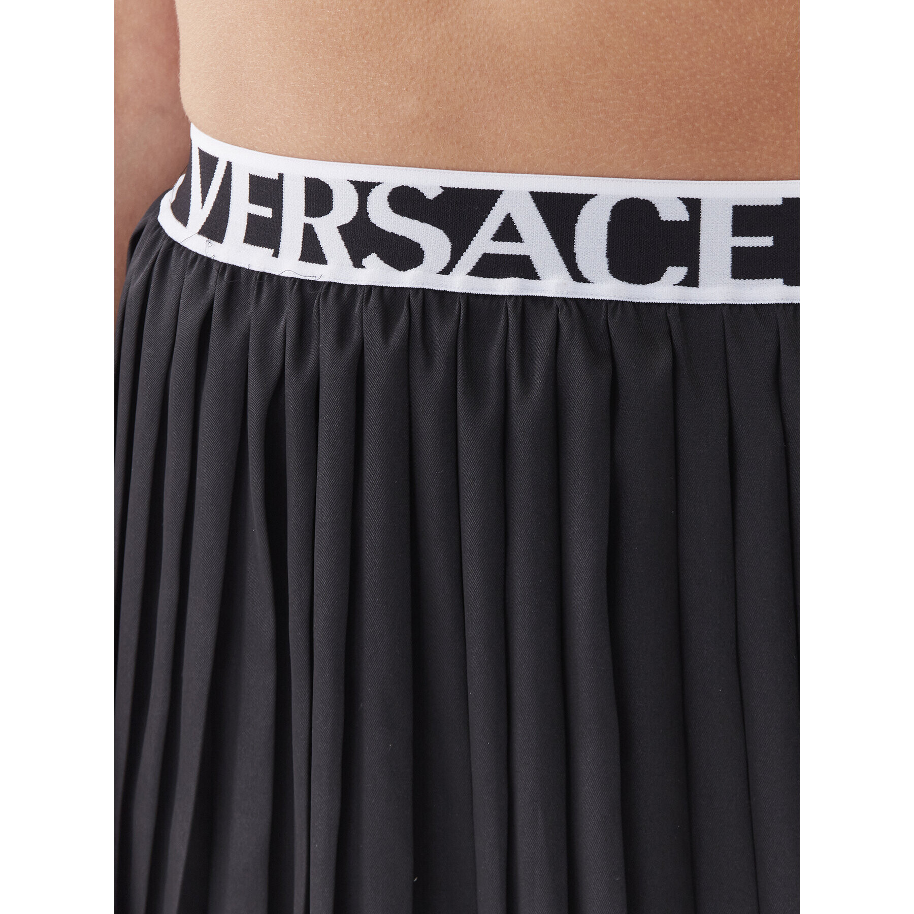 Versace Jeans Couture Плисирана пола 74HAE820 Черен Regular Fit - Pepit.bg