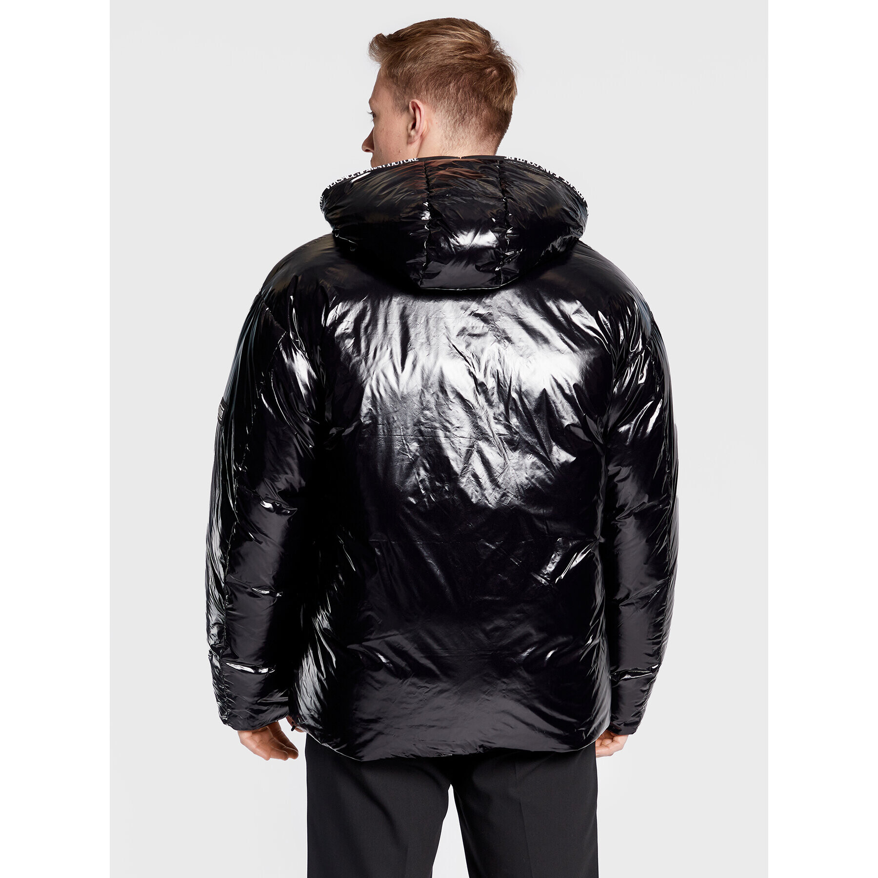 Versace Jeans Couture Пухено яке 73GAU418 Черен Regular Fit - Pepit.bg