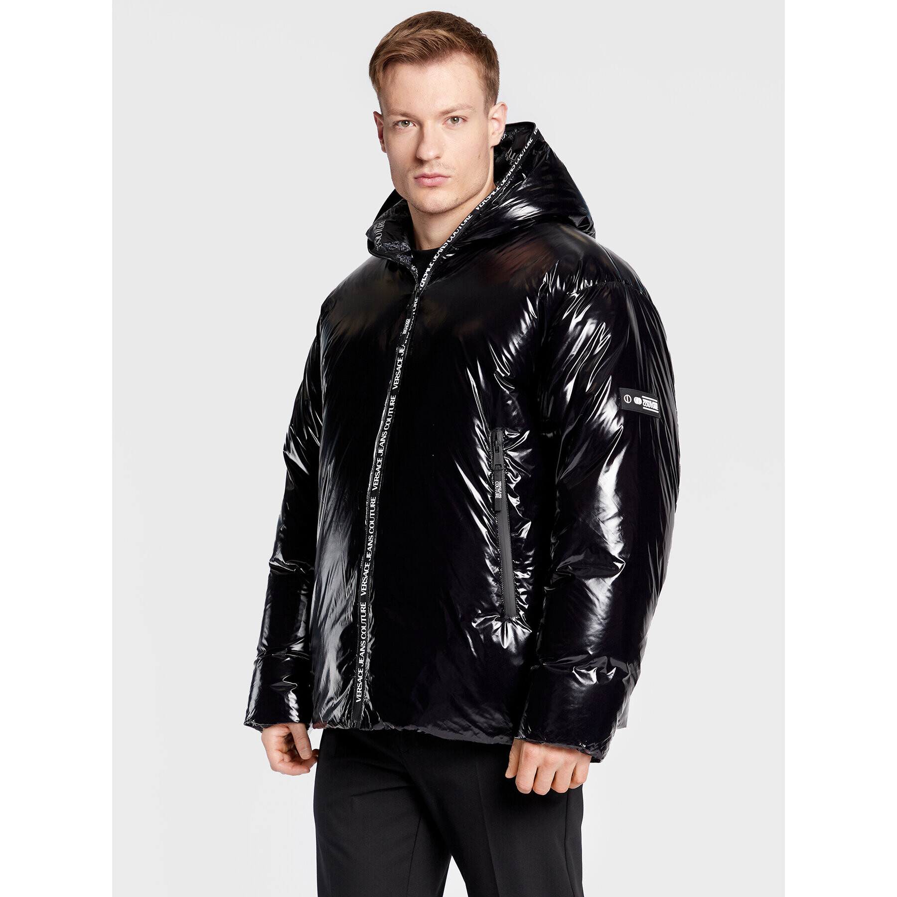 Versace Jeans Couture Пухено яке 73GAU418 Черен Regular Fit - Pepit.bg