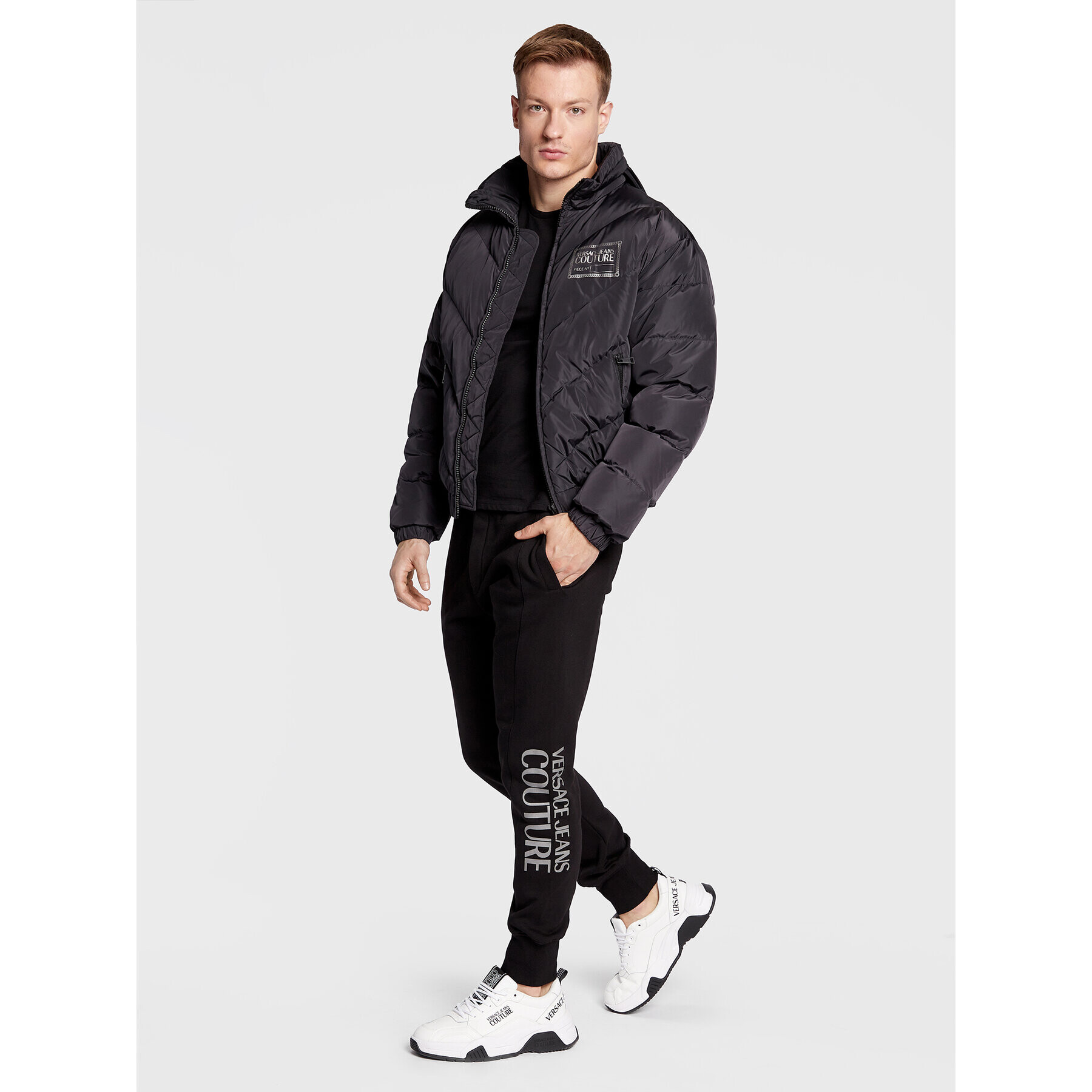 Versace Jeans Couture Пухено яке 73GAU4D4 Черен Regular Fit - Pepit.bg