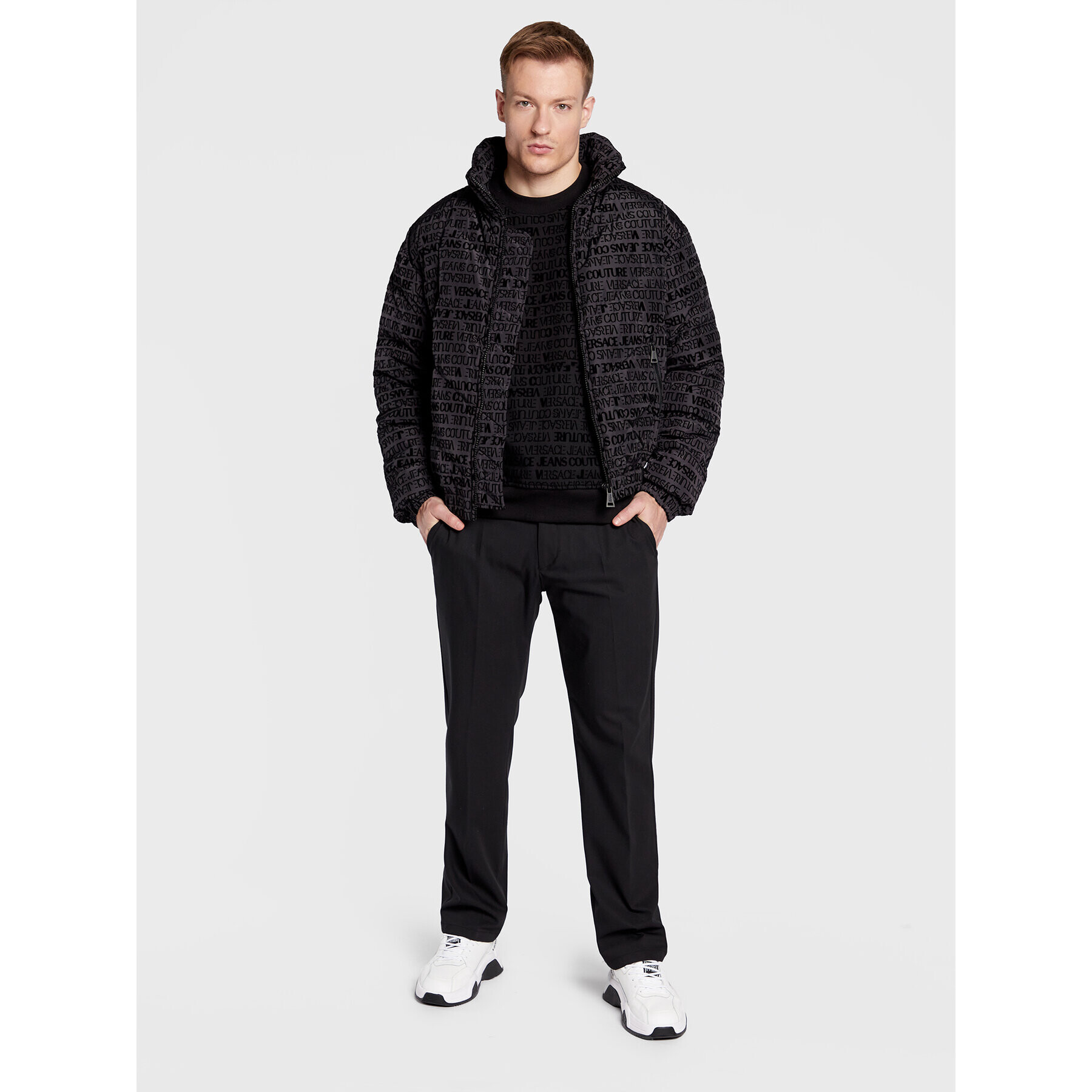 Versace Jeans Couture Пухено яке Logo Flock 73GAU4D3 Черен Regular Fit - Pepit.bg