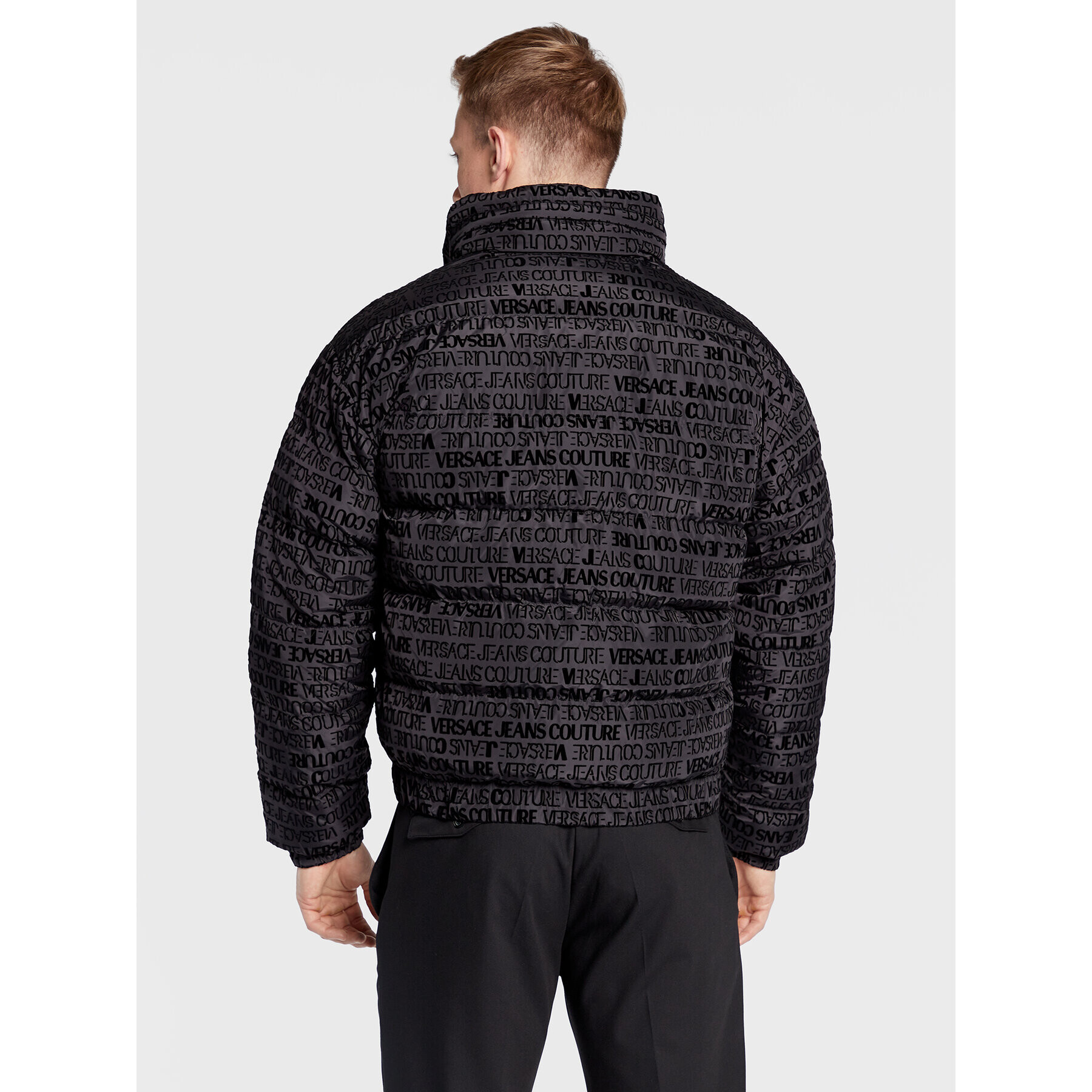 Versace Jeans Couture Пухено яке Logo Flock 73GAU4D3 Черен Regular Fit - Pepit.bg