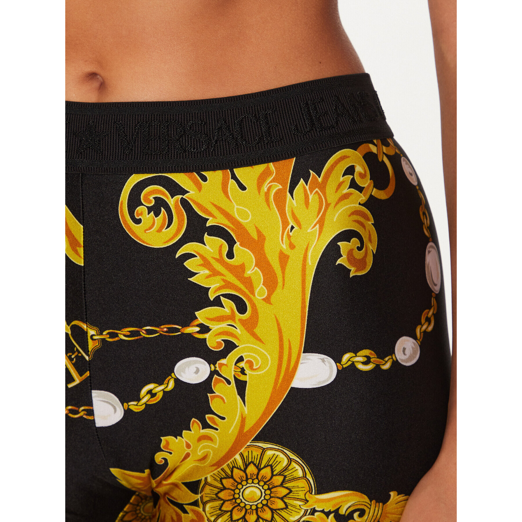Versace Jeans Couture Шорти от плат 75HAC106 Черен Slim Fit - Pepit.bg