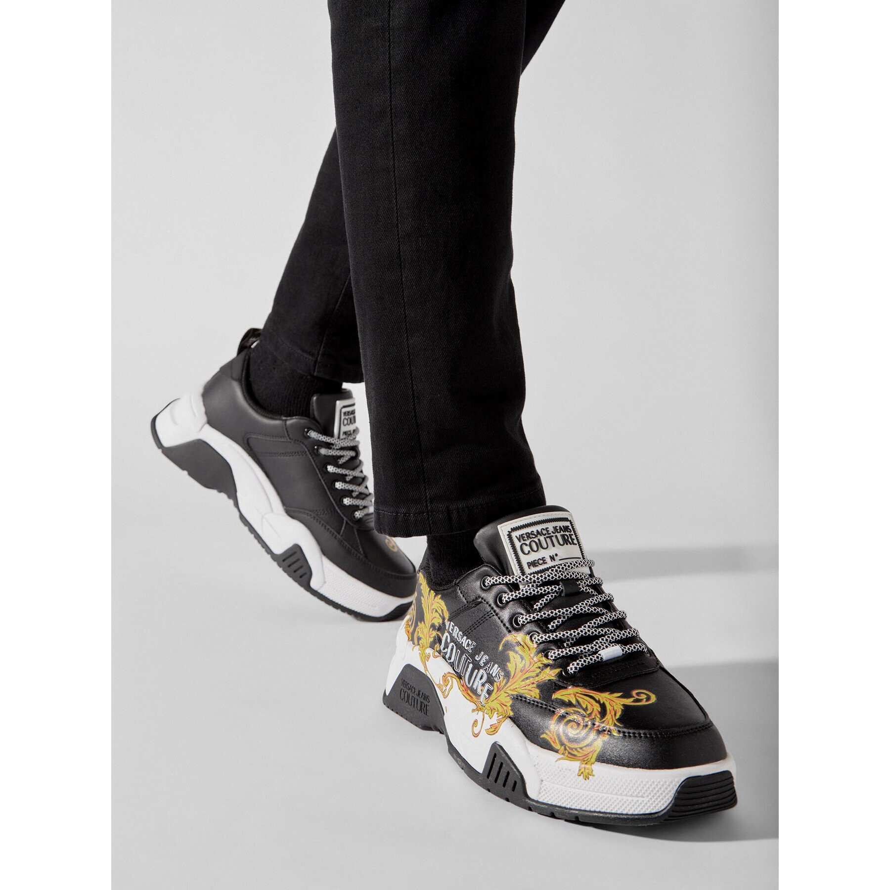 Versace Jeans Couture Сникърси 74YA3SF1 Черен - Pepit.bg
