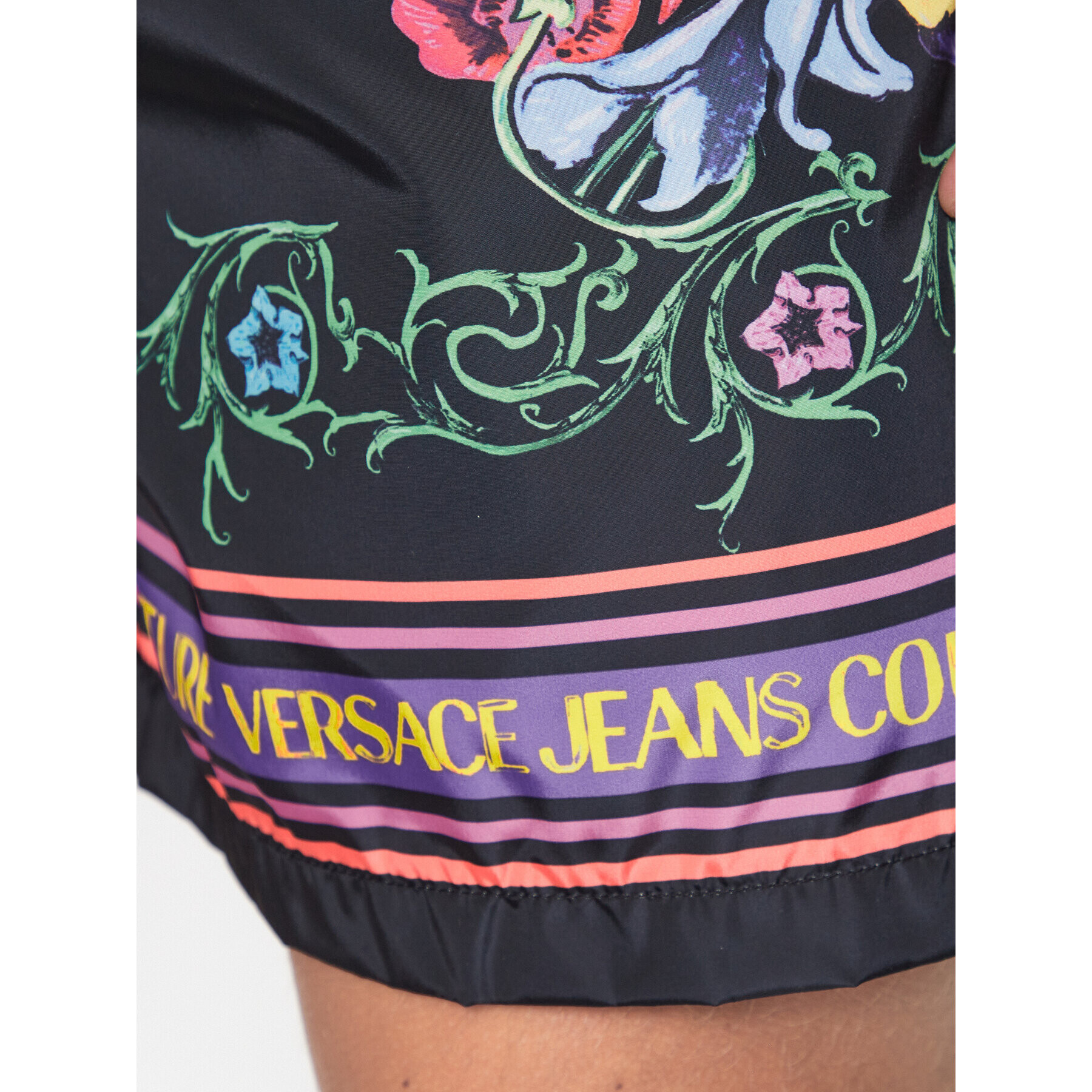 Versace Jeans Couture Спортни шорти 74GADD17 Черен Regular Fit - Pepit.bg