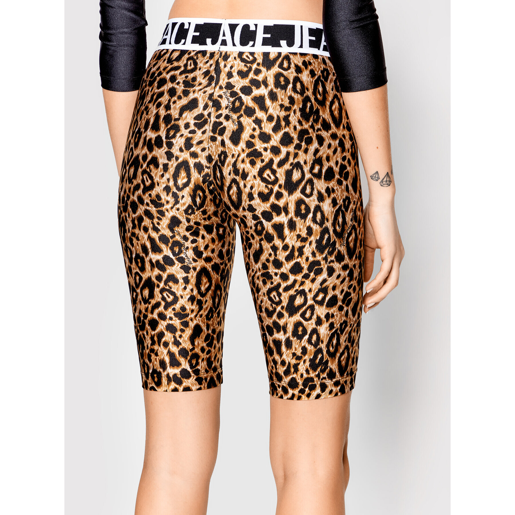 Versace Jeans Couture Спортни шорти Print Leopard 72HAC110 Кафяв Slim Fit - Pepit.bg