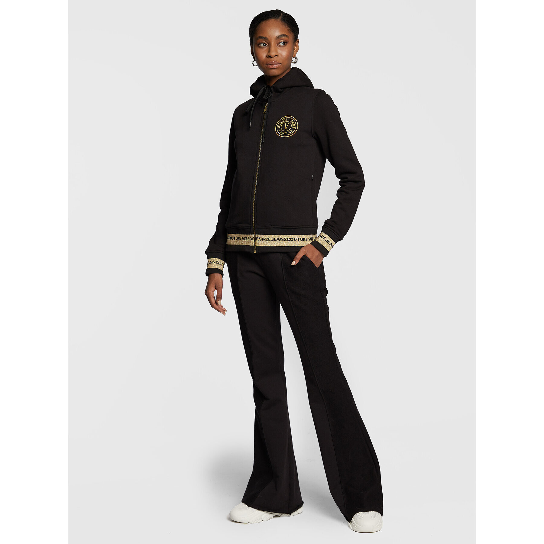 Versace Jeans Couture Суитшърт 73HAIT07 Черен Regular Fit - Pepit.bg