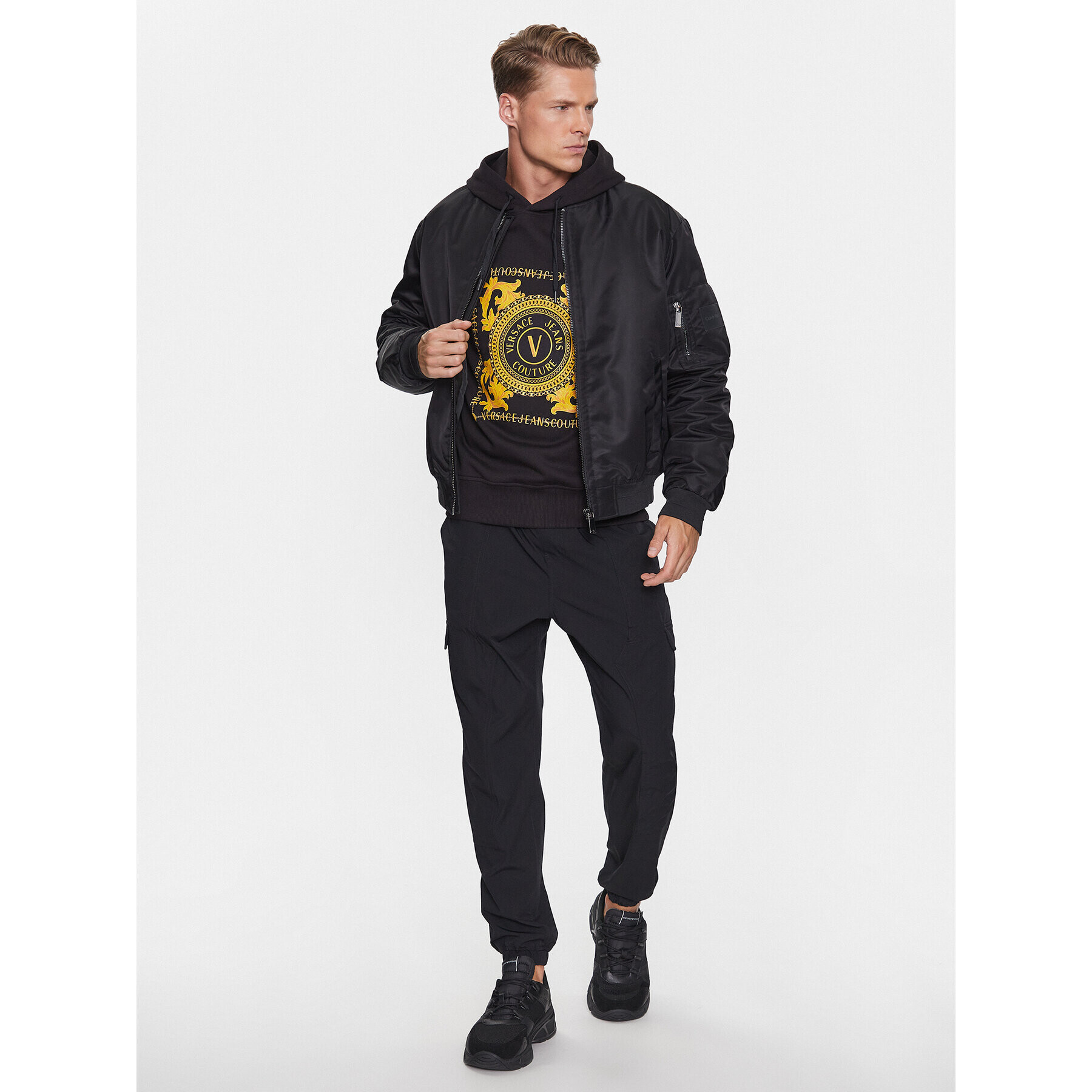 Versace Jeans Couture Суитшърт 75GAIF07 Черен Regular Fit - Pepit.bg