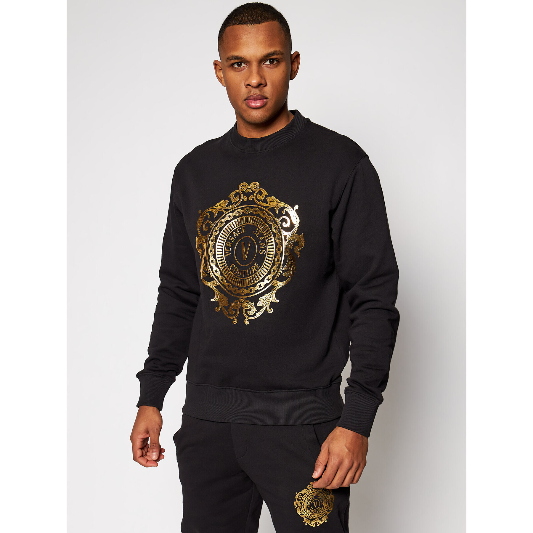 Versace Jeans Couture Суитшърт B7GWA73F Черен Regular Fit - Pepit.bg