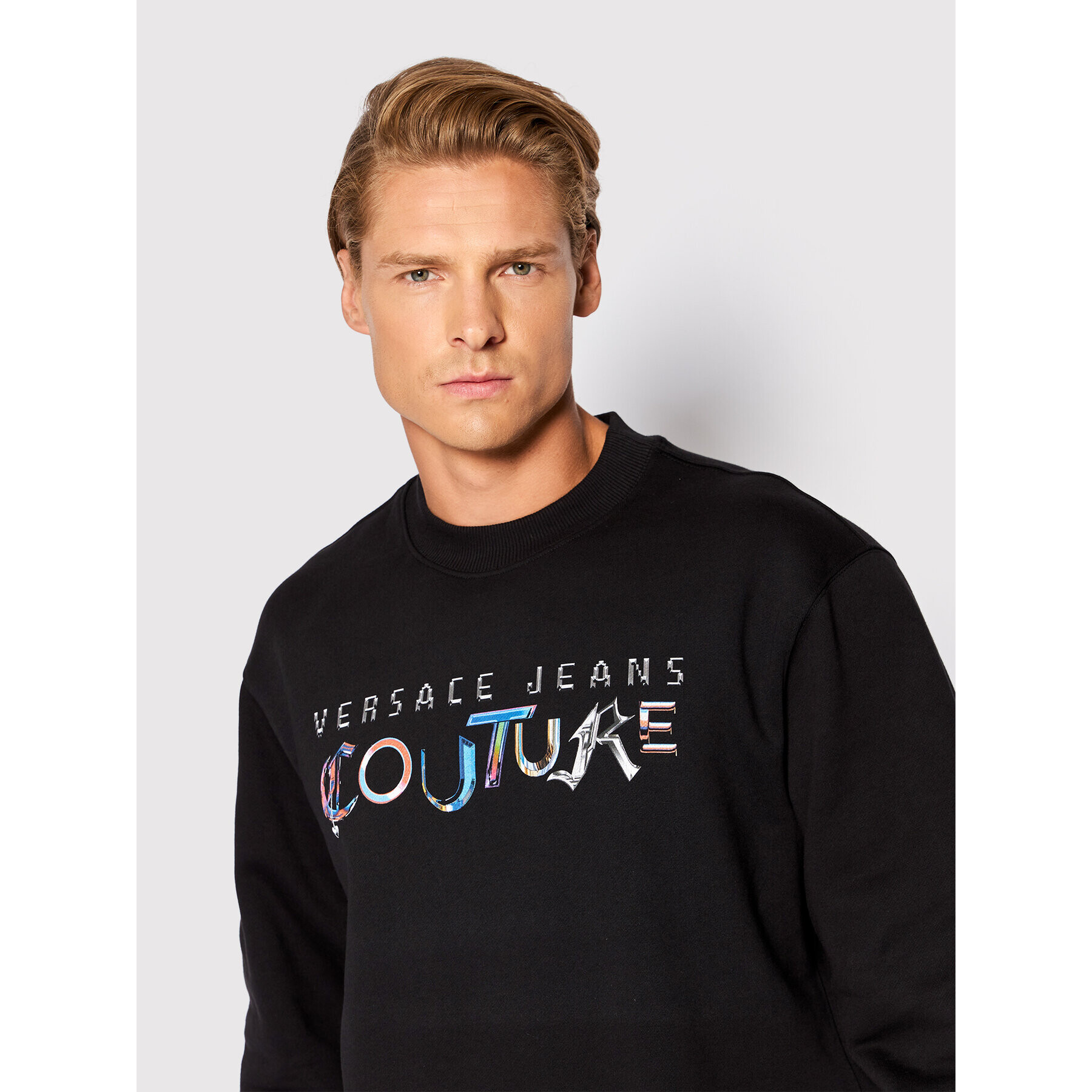 Versace Jeans Couture Суитшърт Brushe 73GAIF05 Черен Regular Fit - Pepit.bg