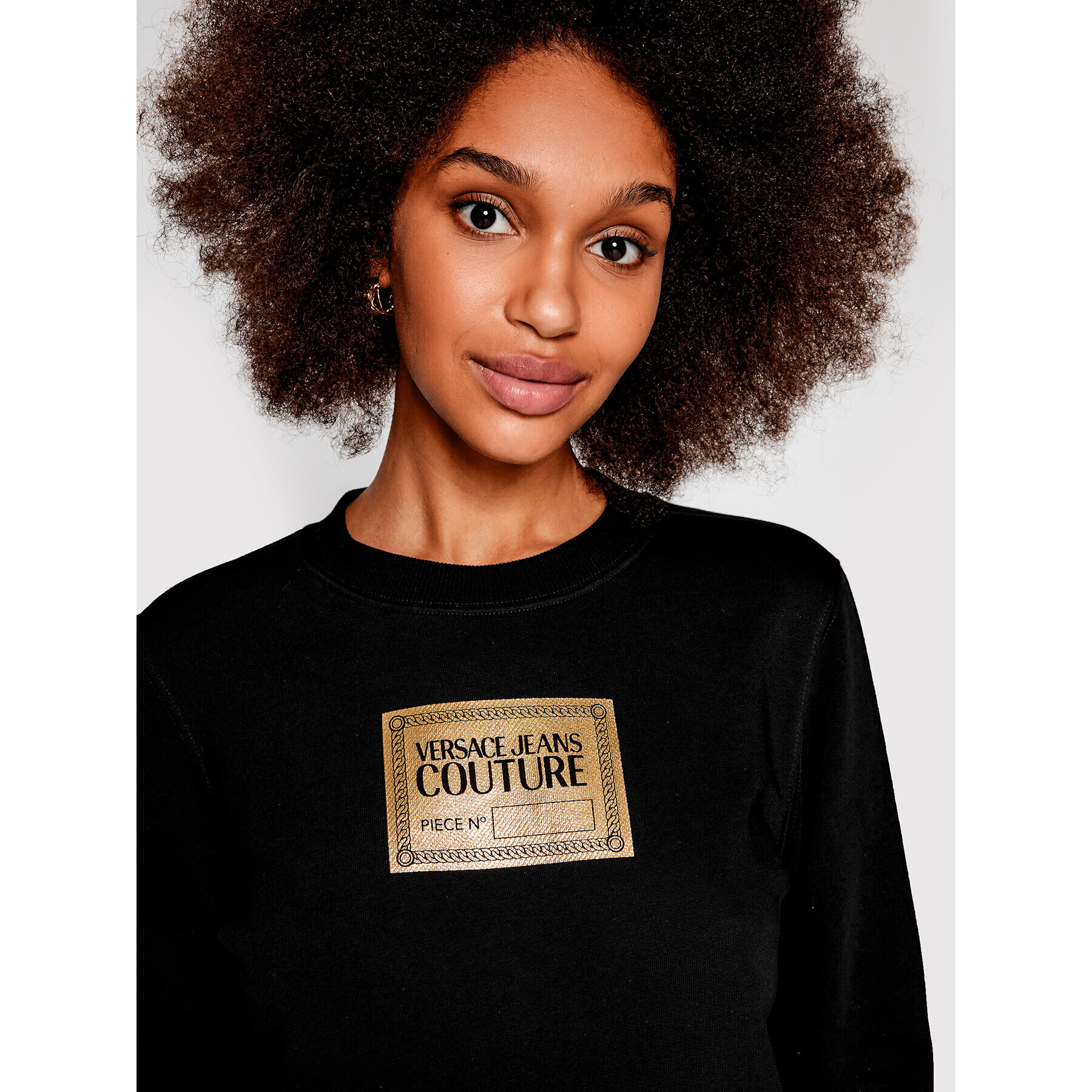 Versace Jeans Couture Суитшърт Piece 73HAIG02 Черен Regular Fit - Pepit.bg
