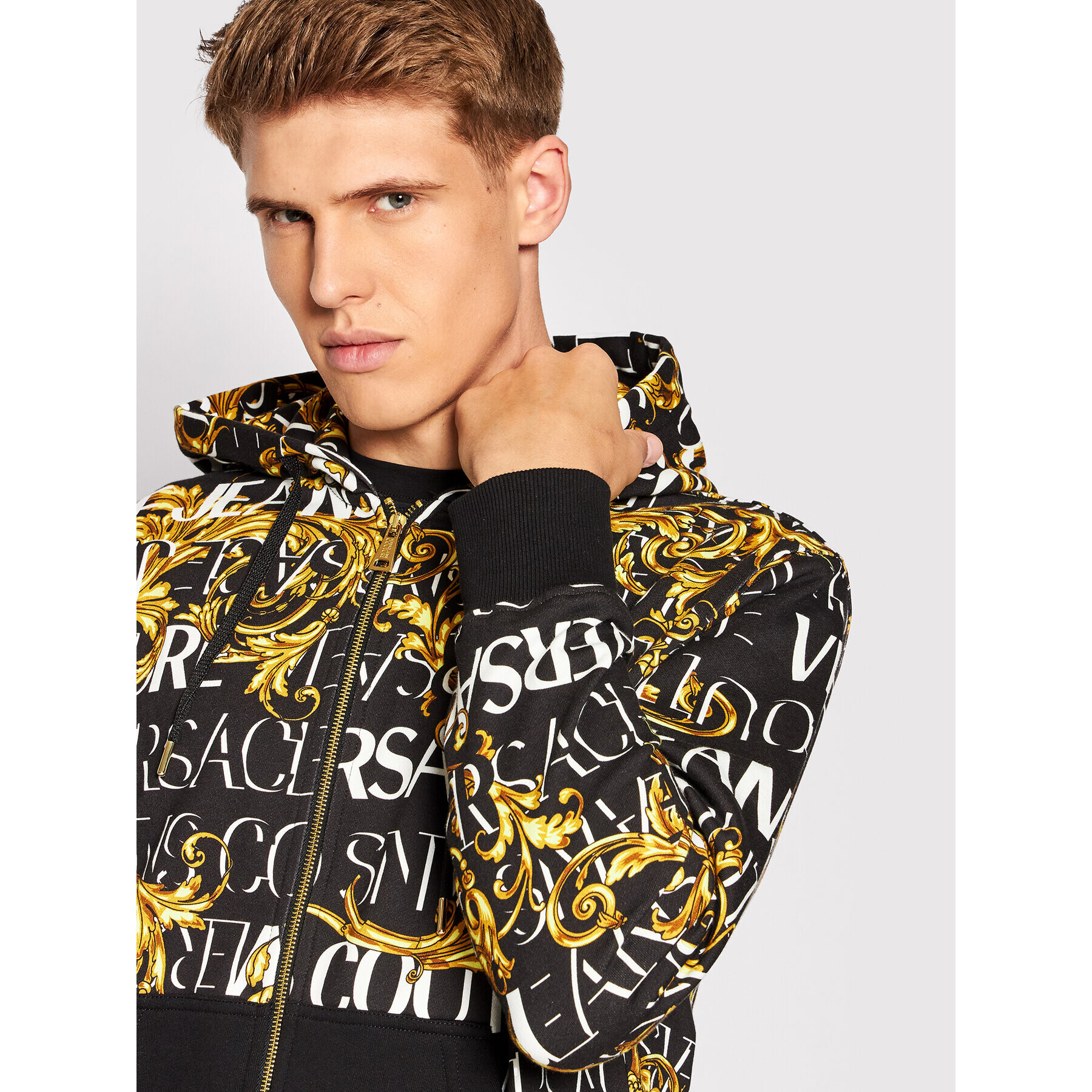 Versace Jeans Couture Суитшърт Print Garland 73GAI3Z0 Черен Regular Fit - Pepit.bg