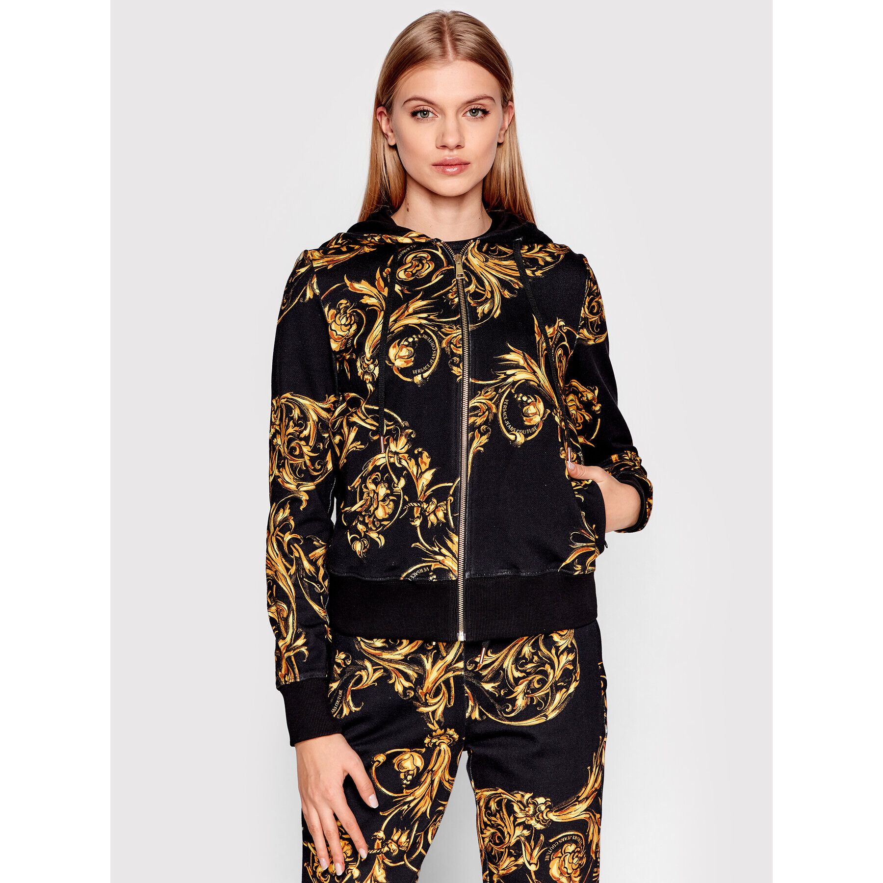 Versace Jeans Couture Суитшърт Regalia 72HAI306 Черен Regular Fit - Pepit.bg