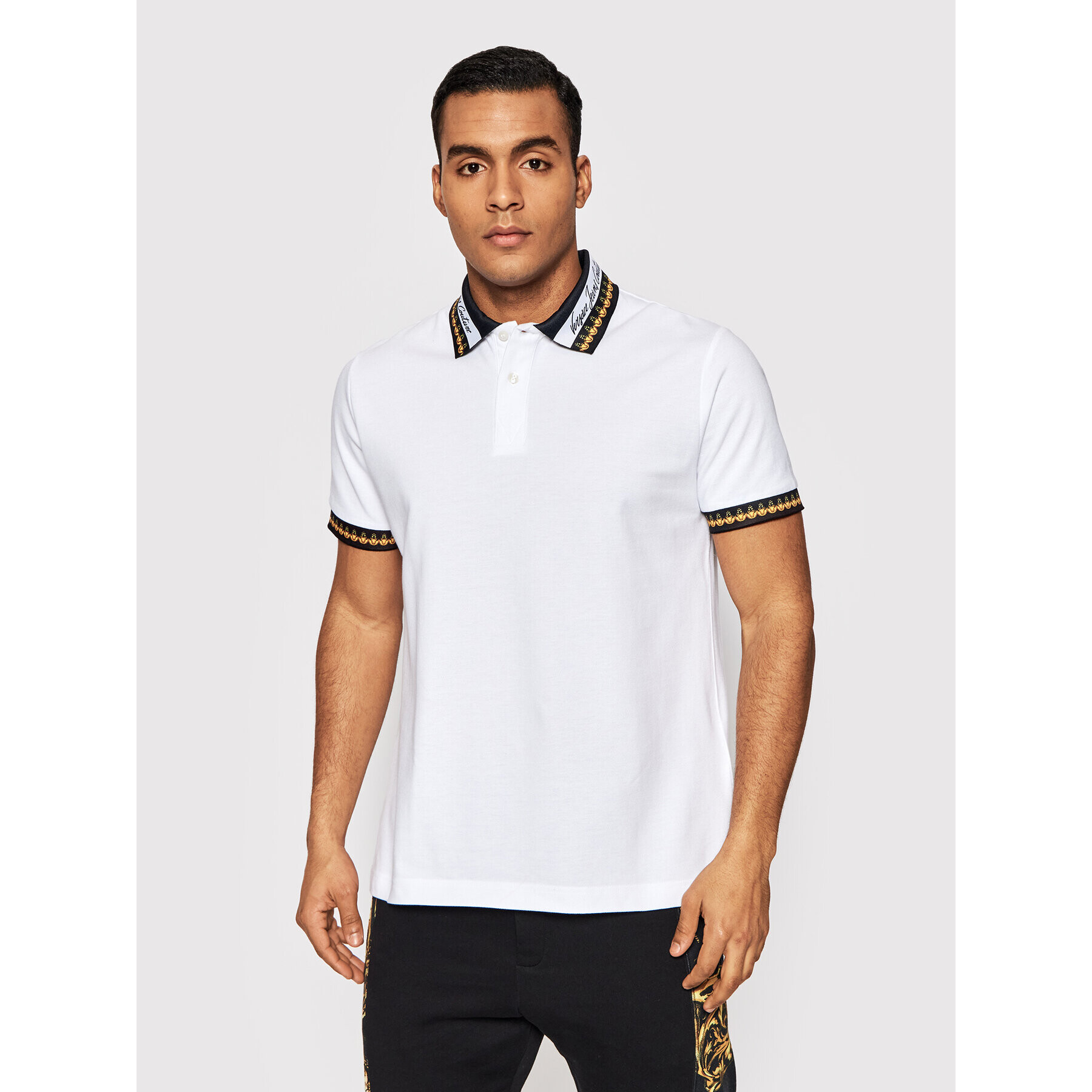 Versace Jeans Couture Тениска с яка и копчета Garland 72GAGT06 Бял Regular Fit - Pepit.bg