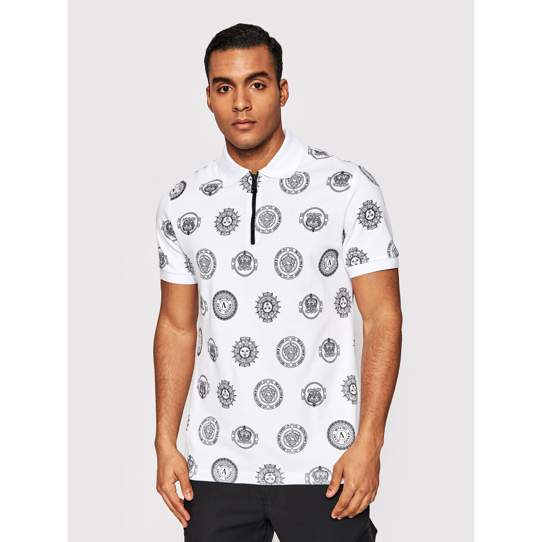 Versace Jeans Couture Тениска с яка и копчета Print Coin 72GAG626 Бял Regular Fit - Pepit.bg