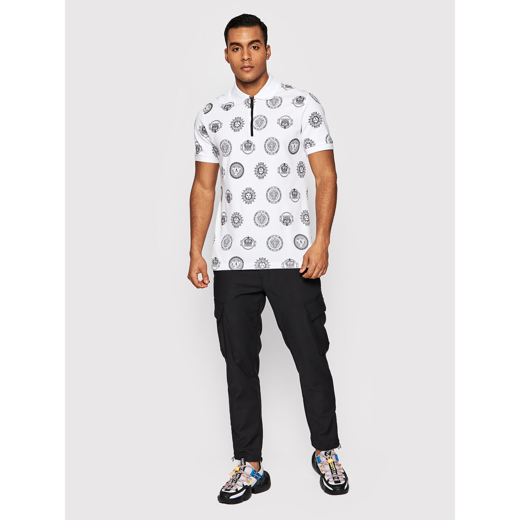 Versace Jeans Couture Тениска с яка и копчета Print Coin 72GAG626 Бял Regular Fit - Pepit.bg