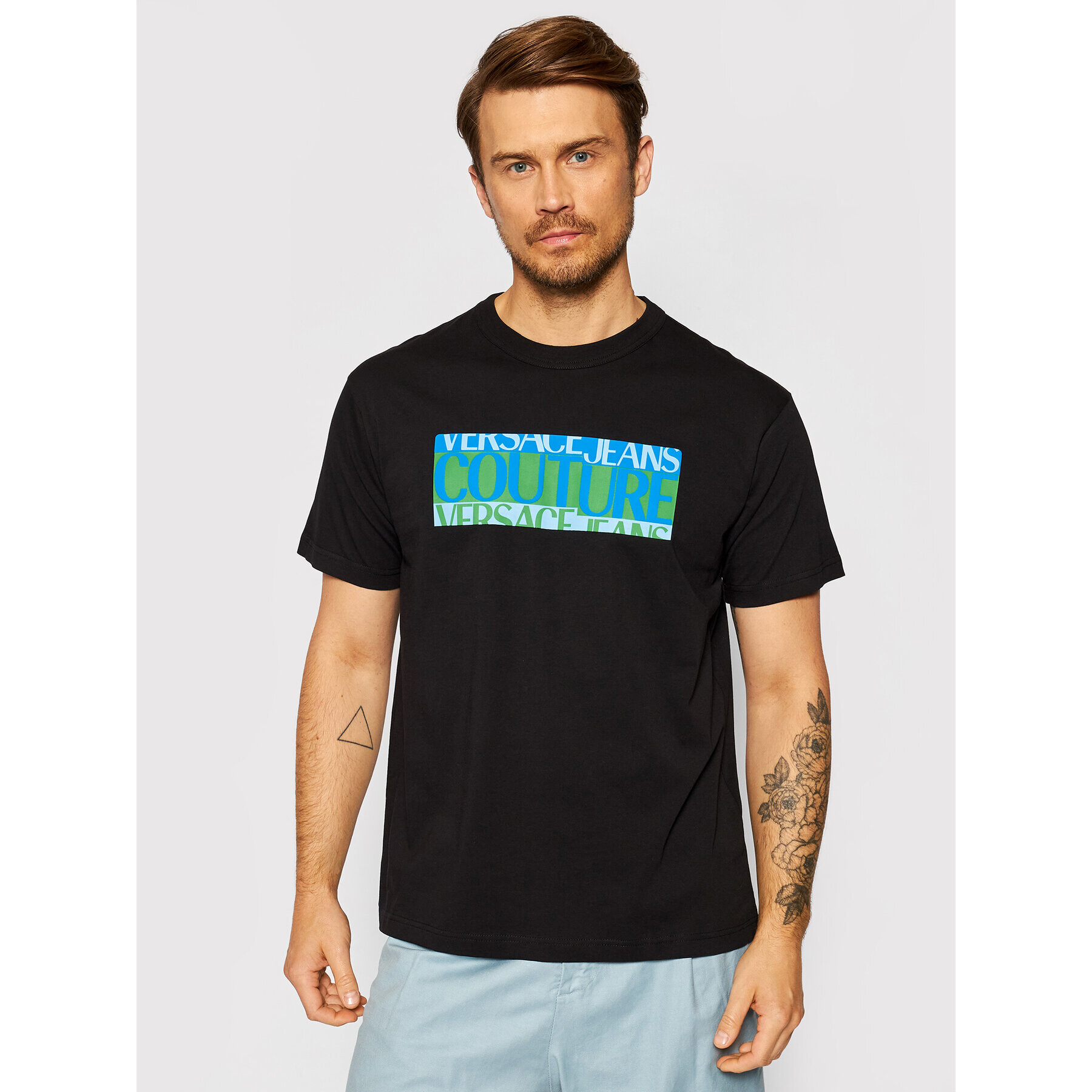 Versace Jeans Couture Тишърт 71GAHT05 Черен Regular Fit - Pepit.bg
