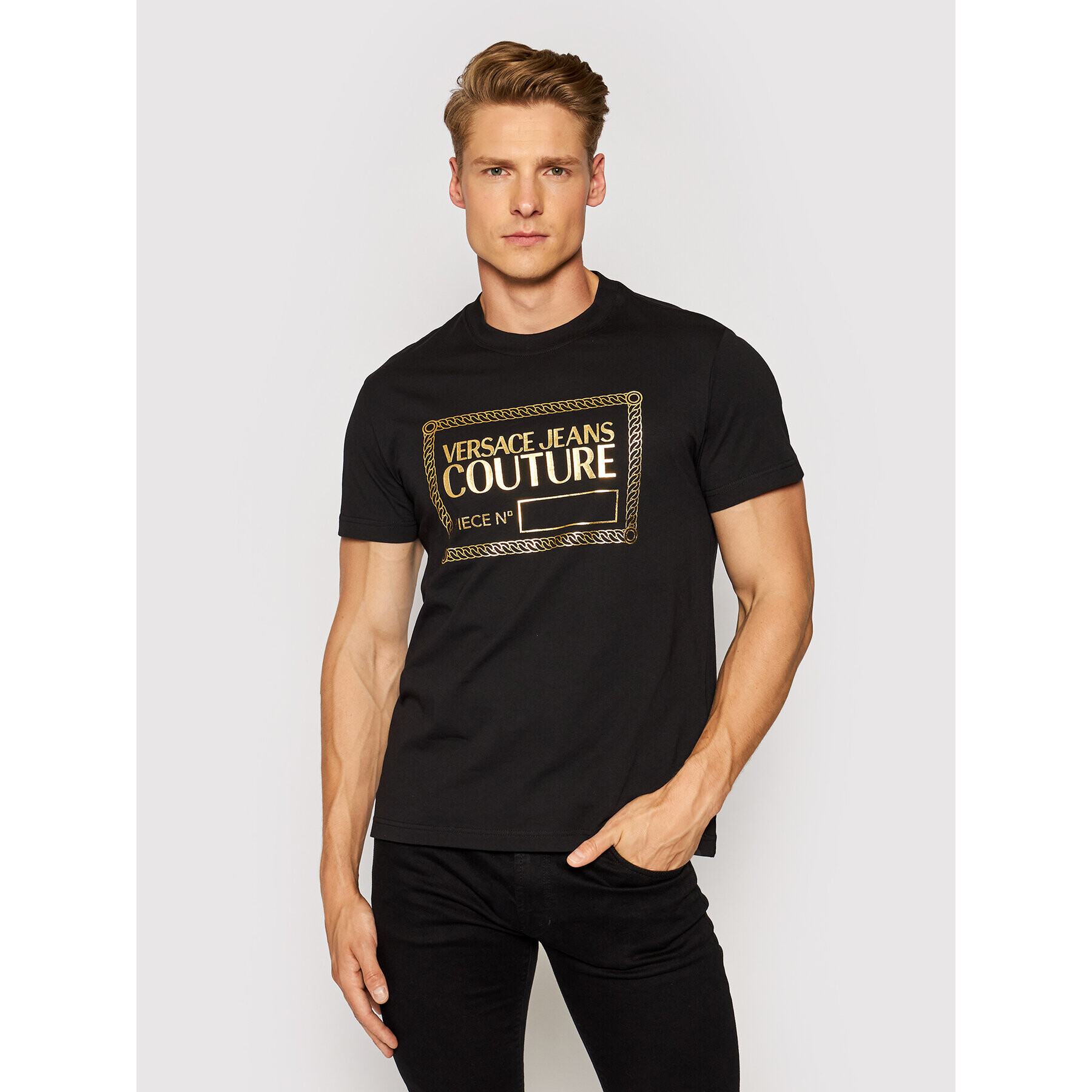 Versace Jeans Couture Тишърт 71GAHT27 Черен Regular Fit - Pepit.bg