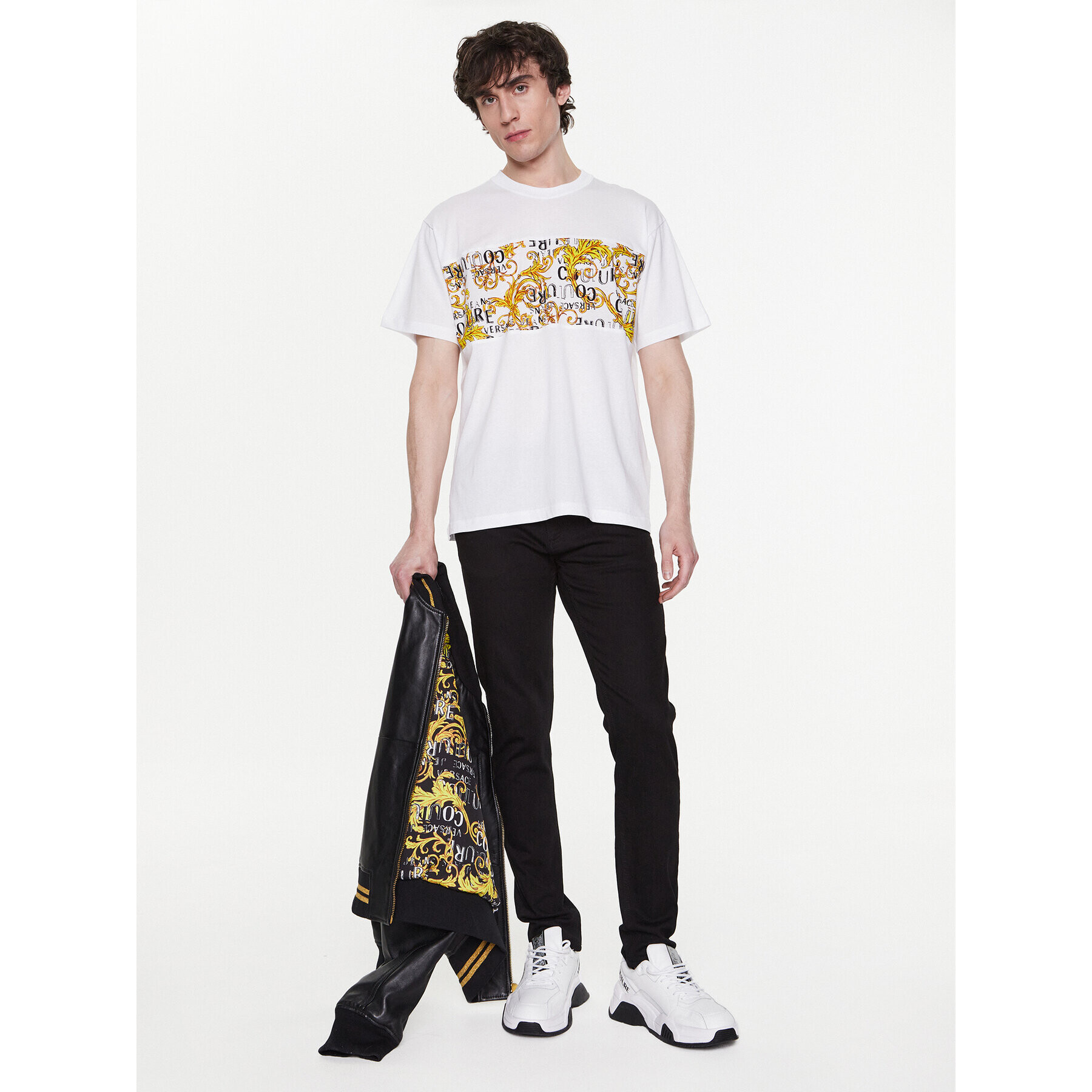 Versace Jeans Couture Тишърт 74GAH617 Бял Regular Fit - Pepit.bg