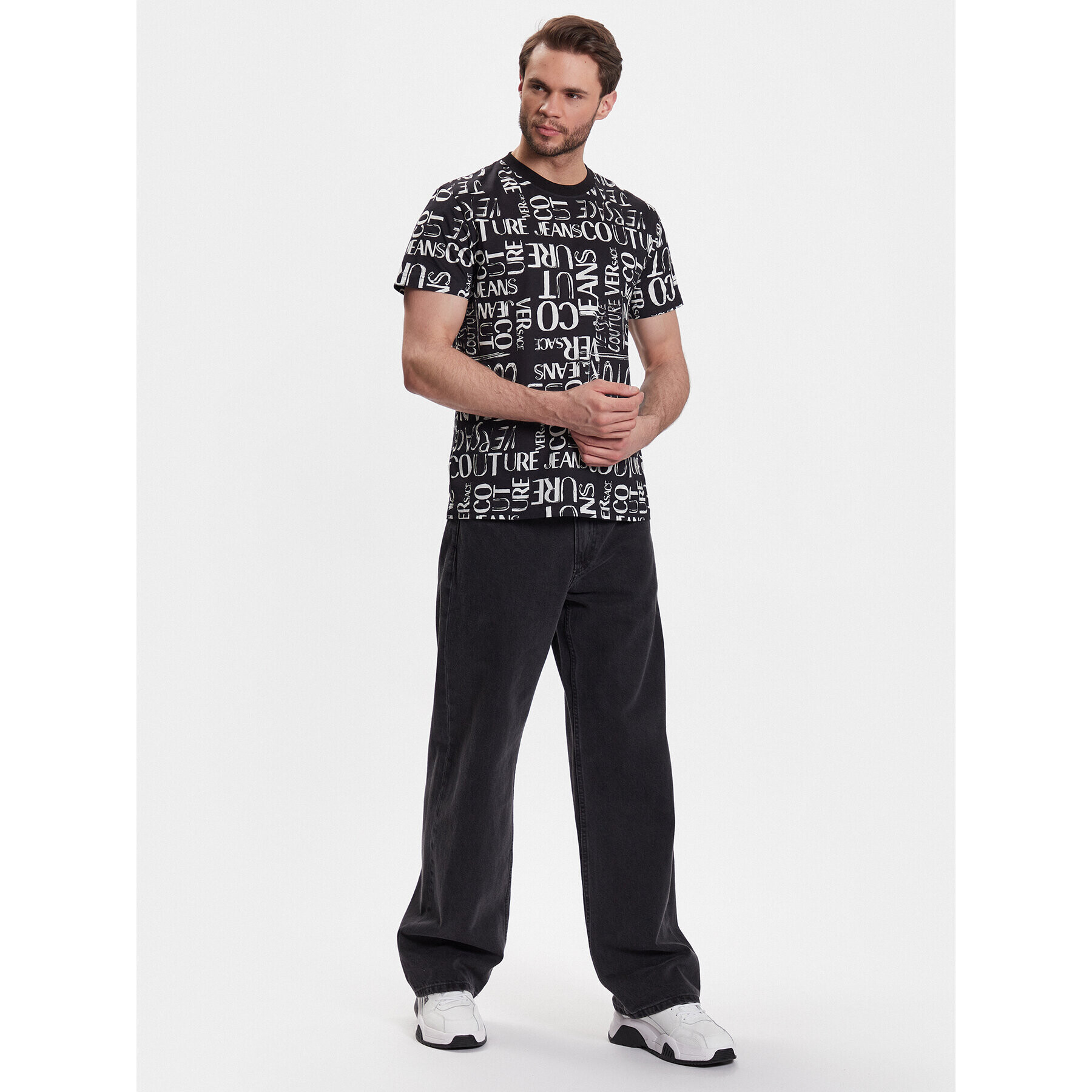 Versace Jeans Couture Тишърт 74GAH6S2 Черен Regular Fit - Pepit.bg