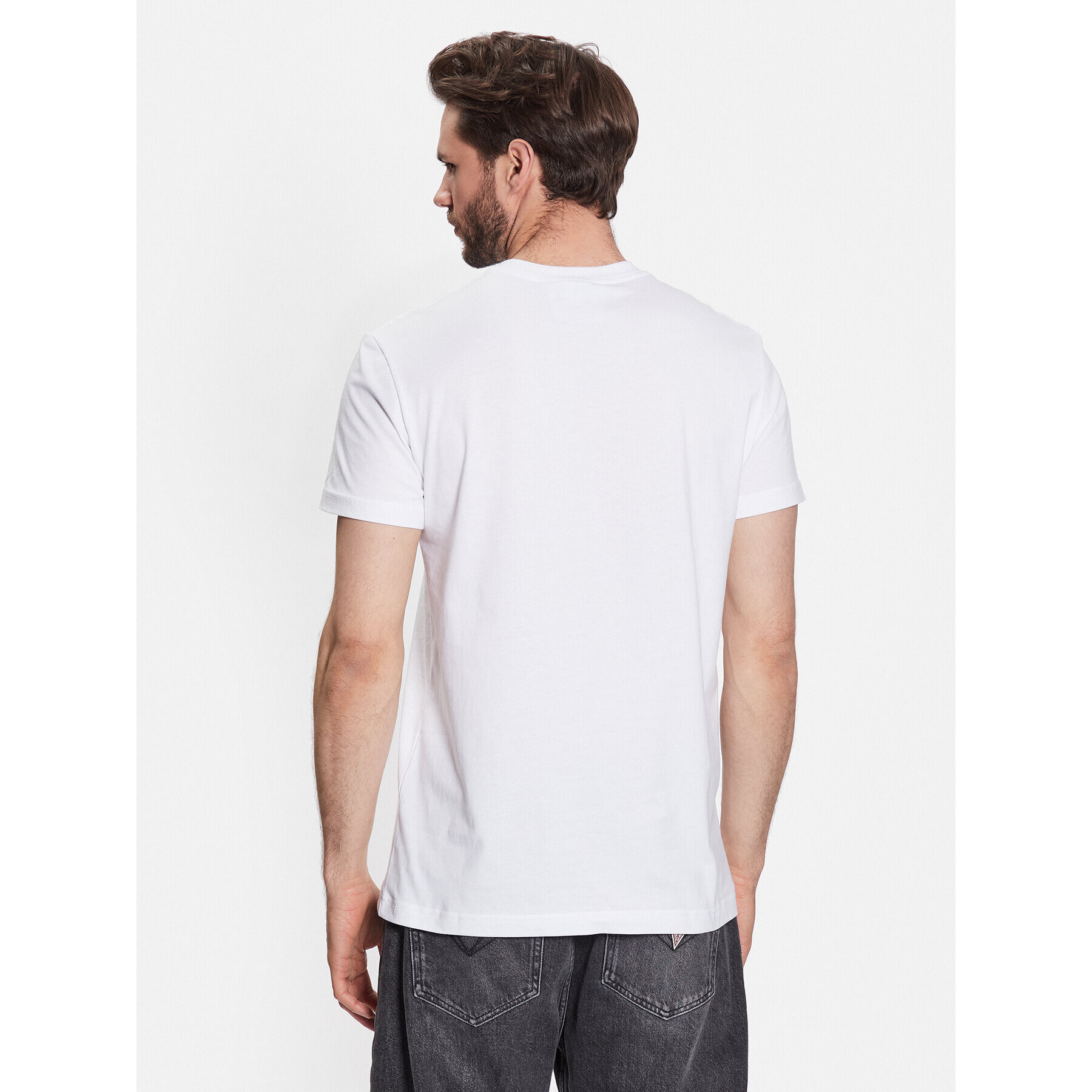 Versace Jeans Couture Тишърт 74GAHF01 Бял Regular Fit - Pepit.bg