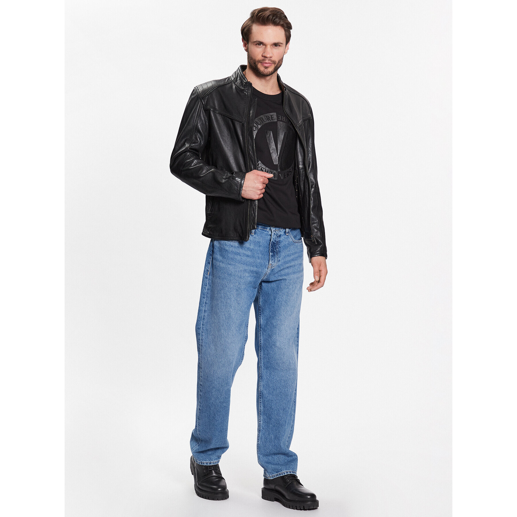 Versace Jeans Couture Тишърт 74GAHI07 Черен Regular Fit - Pepit.bg