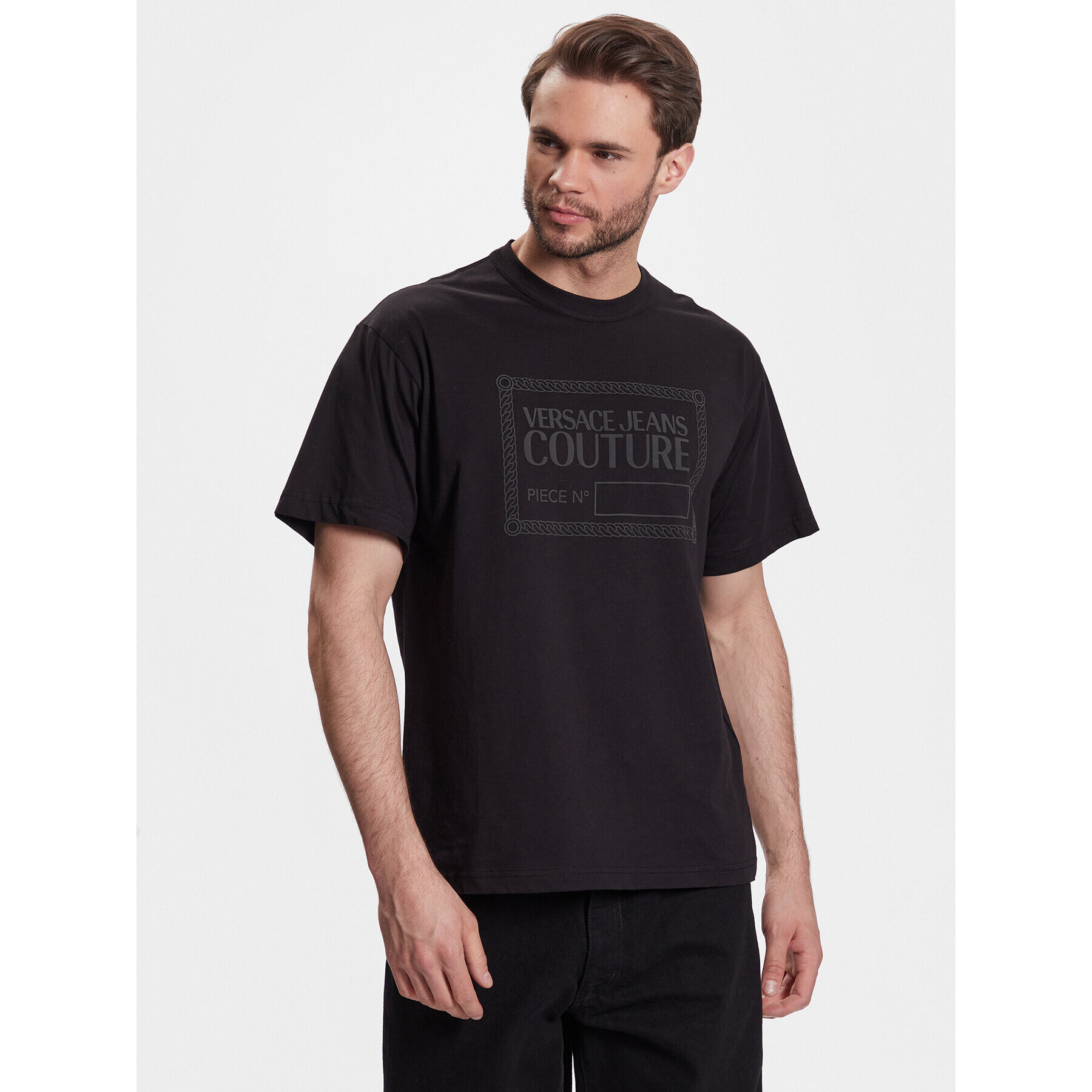 Versace Jeans Couture Тишърт 74GAHT11 Черен Regular Fit - Pepit.bg
