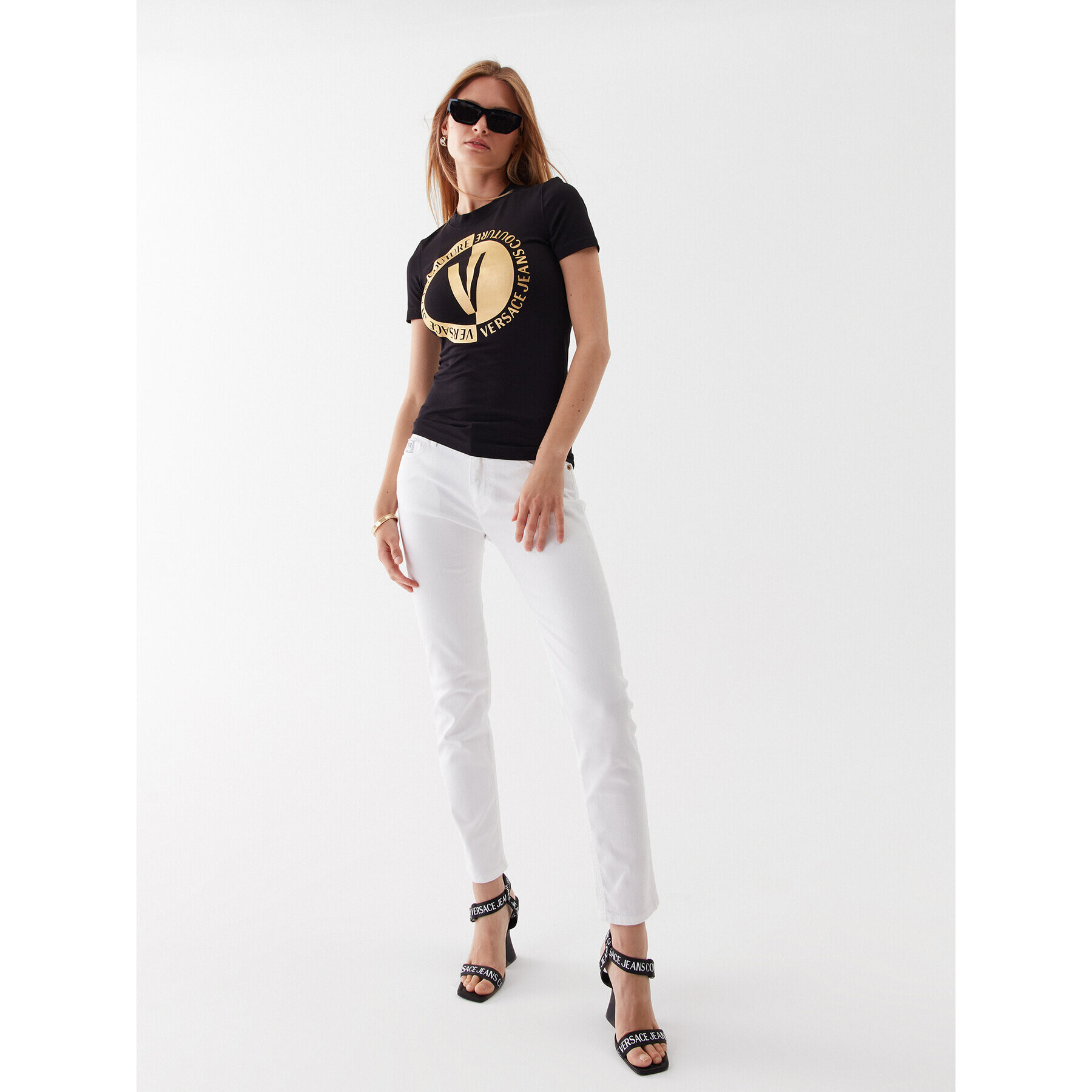 Versace Jeans Couture Тишърт 74HAHT10 Черен Regular Fit - Pepit.bg