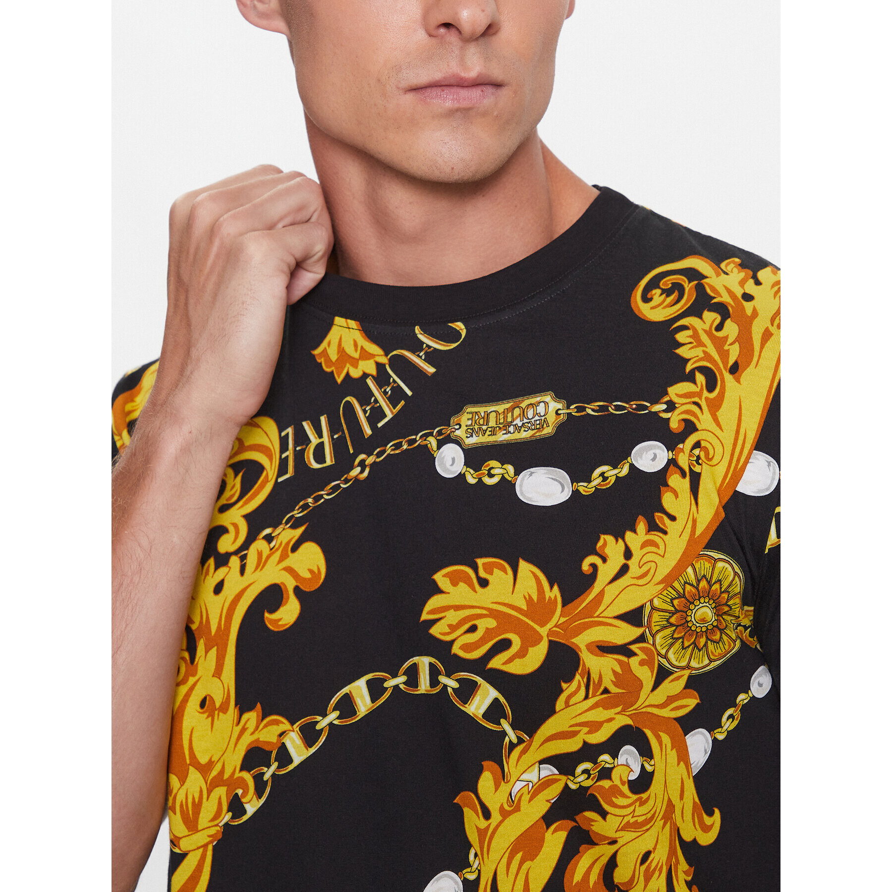 Versace Jeans Couture Тишърт 75GAH6S0 Черен Regular Fit - Pepit.bg