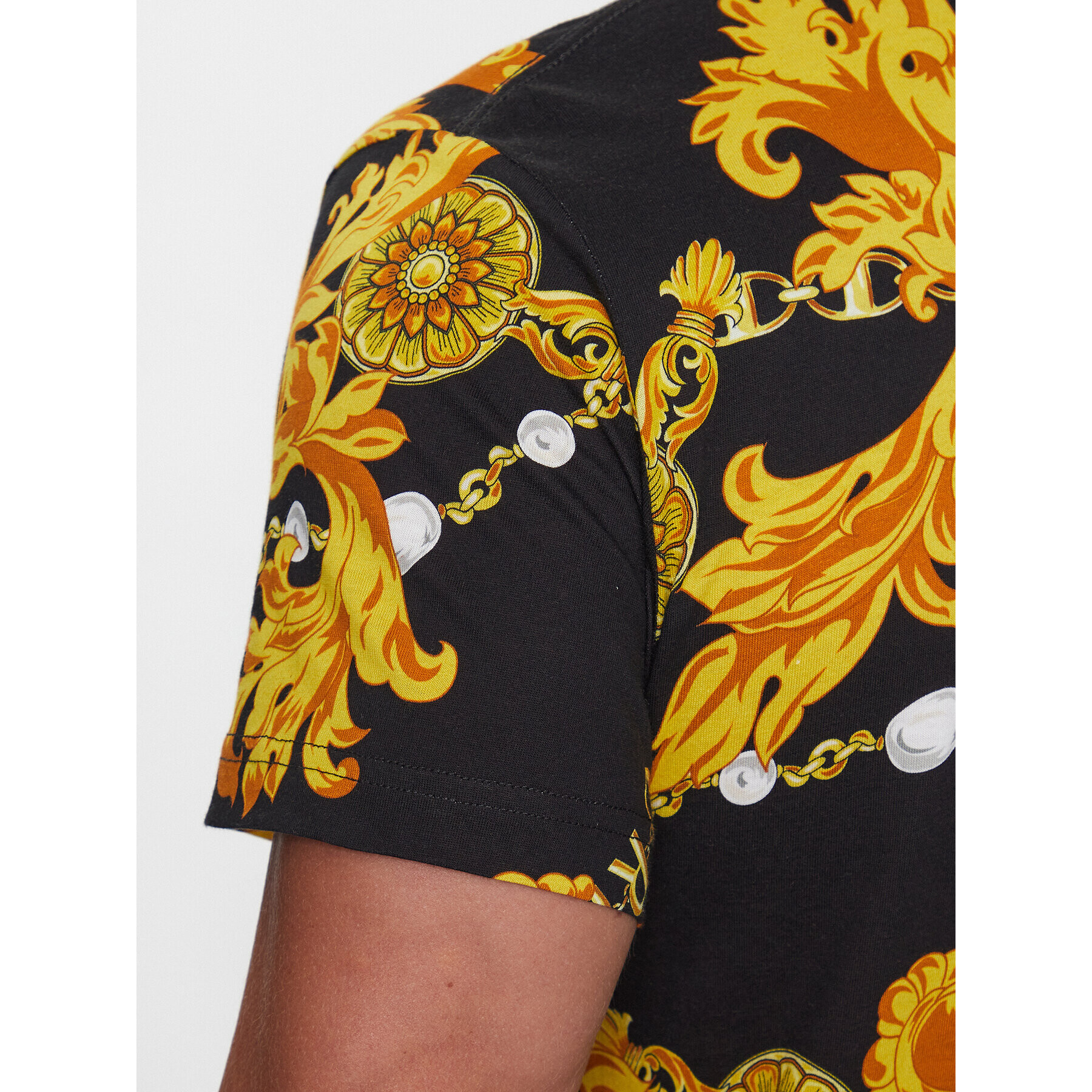 Versace Jeans Couture Тишърт 75GAH6S0 Черен Regular Fit - Pepit.bg