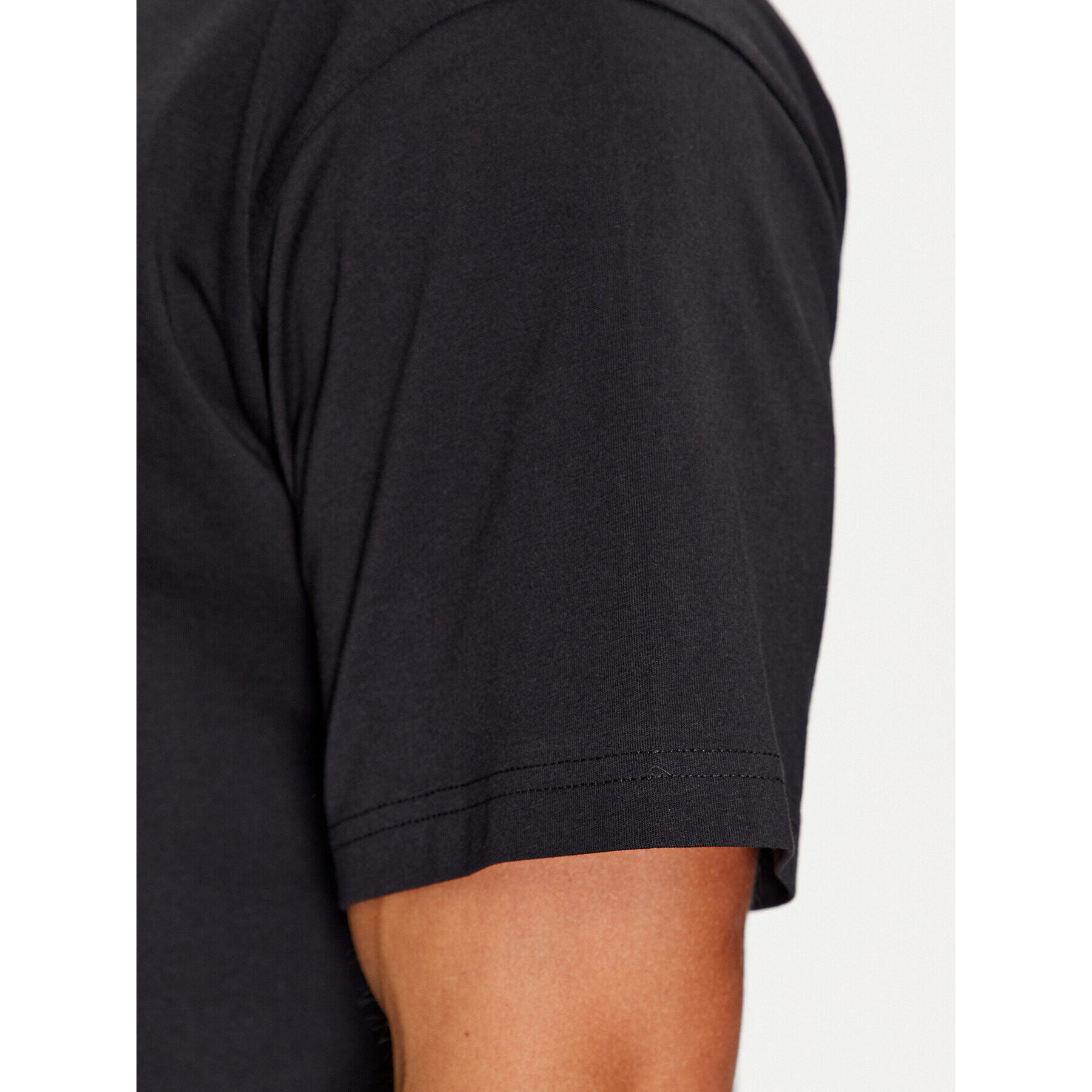 Versace Jeans Couture Тишърт 75GAHE04 Черен Regular Fit - Pepit.bg