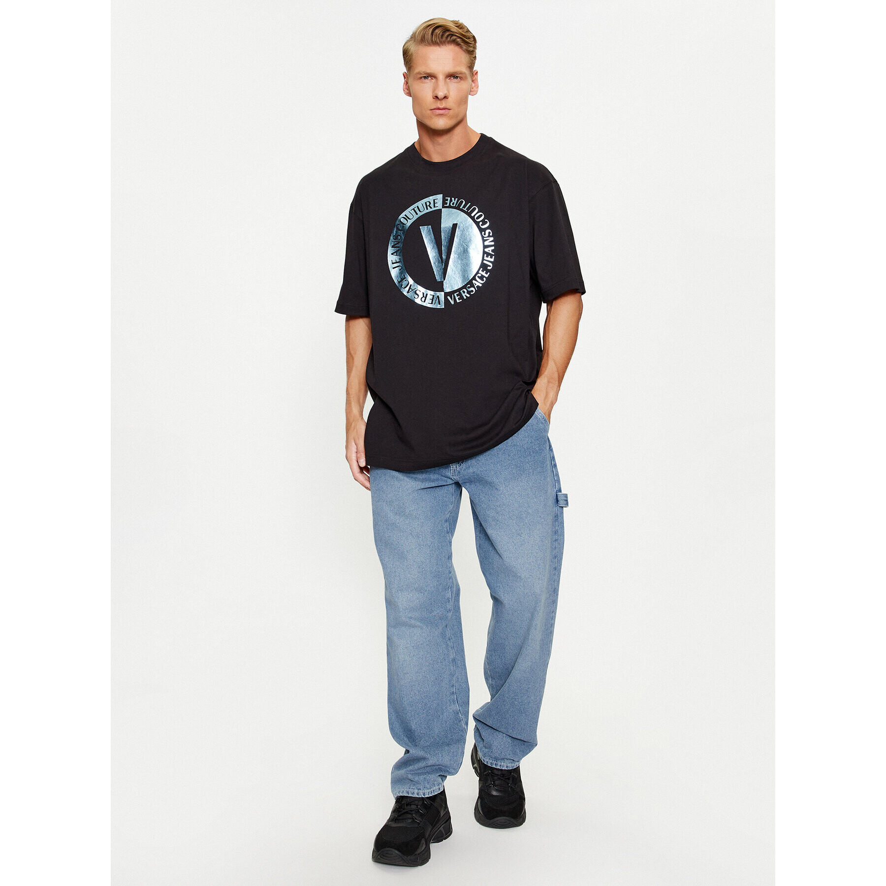 Versace Jeans Couture Тишърт 75GAHF05 Черен Oversize - Pepit.bg