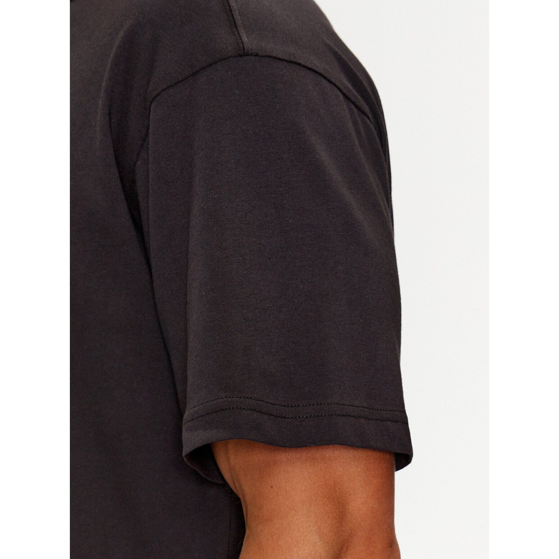 Versace Jeans Couture Тишърт 75GAHT05 Черен Regular Fit - Pepit.bg