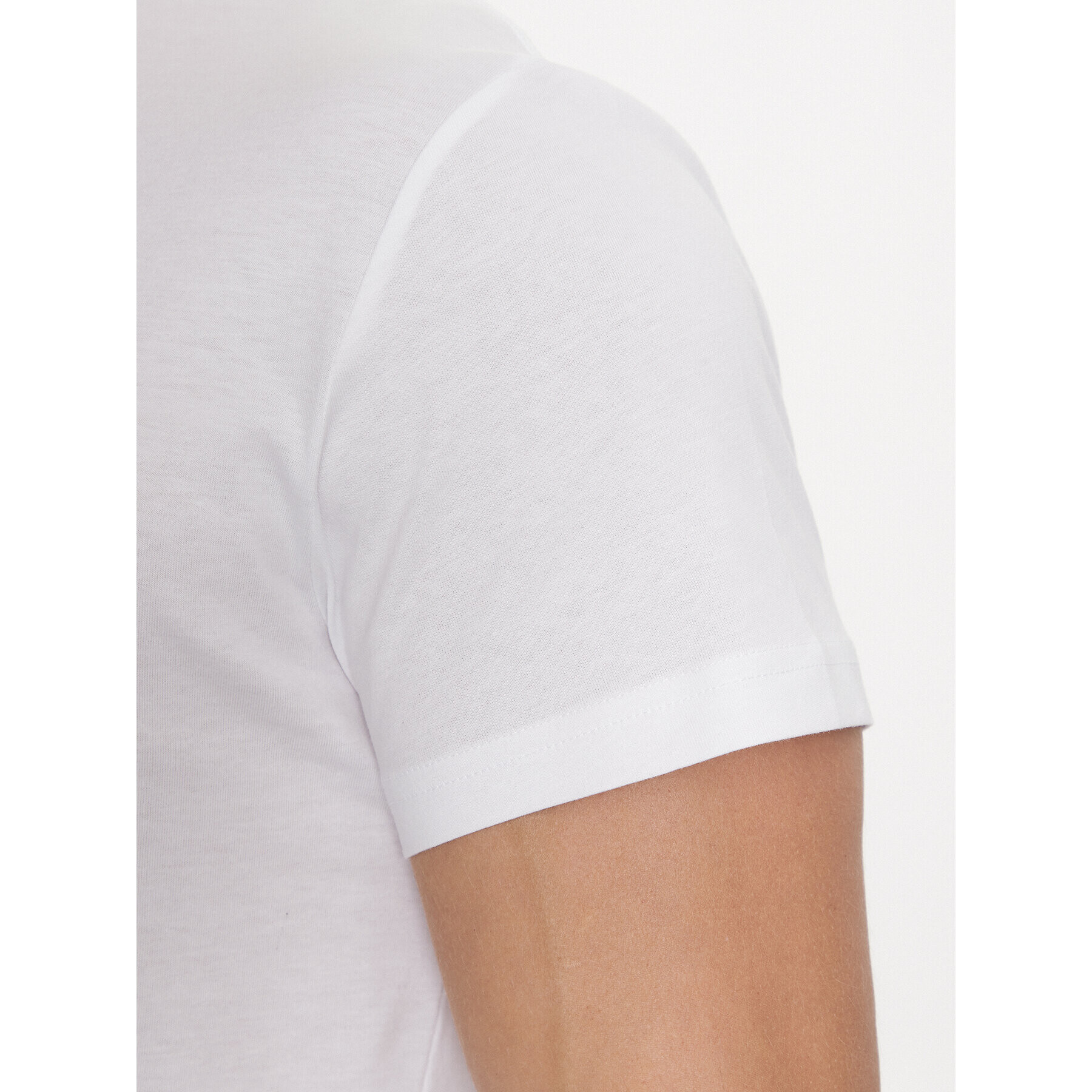 Versace Jeans Couture Тишърт 75GAHT06 Бял Regular Fit - Pepit.bg