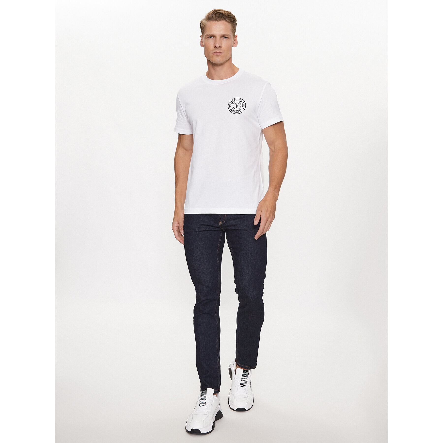 Versace Jeans Couture Тишърт 75GAHT07 Бял Regular Fit - Pepit.bg