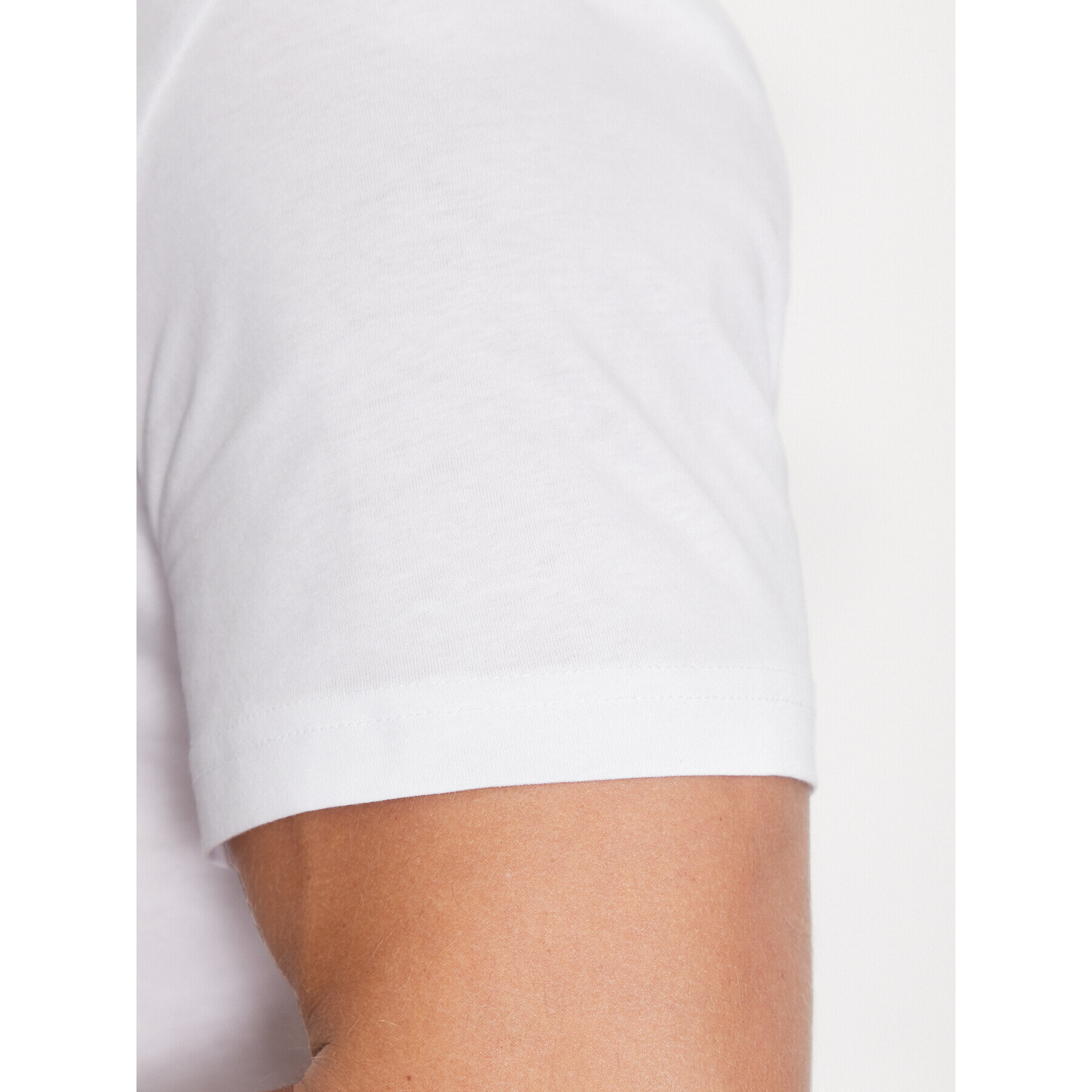 Versace Jeans Couture Тишърт 75GAHT07 Бял Regular Fit - Pepit.bg