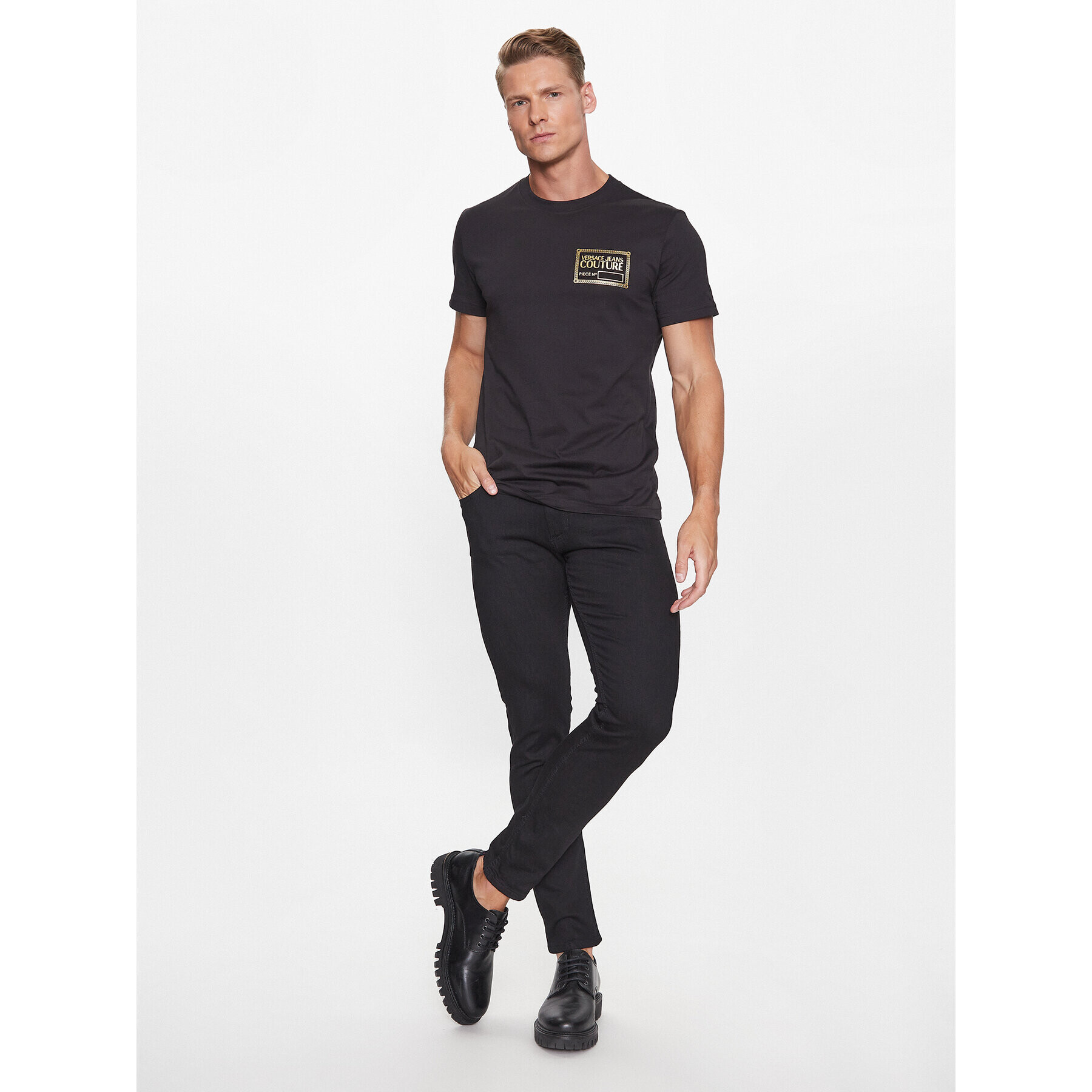 Versace Jeans Couture Тишърт 75GAHT12 Черен Regular Fit - Pepit.bg