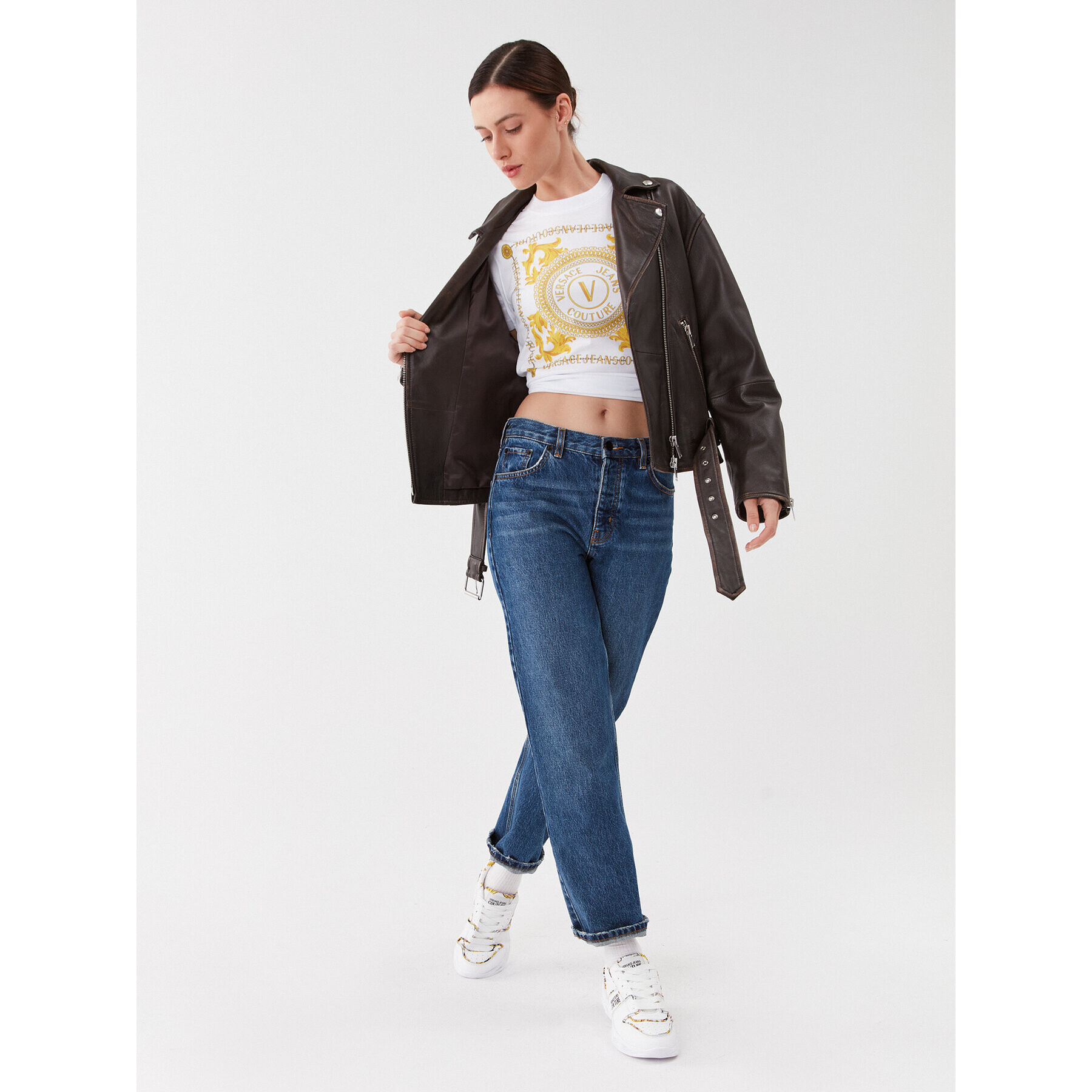 Versace Jeans Couture Тишърт 75HAHF07 Бял Regular Fit - Pepit.bg