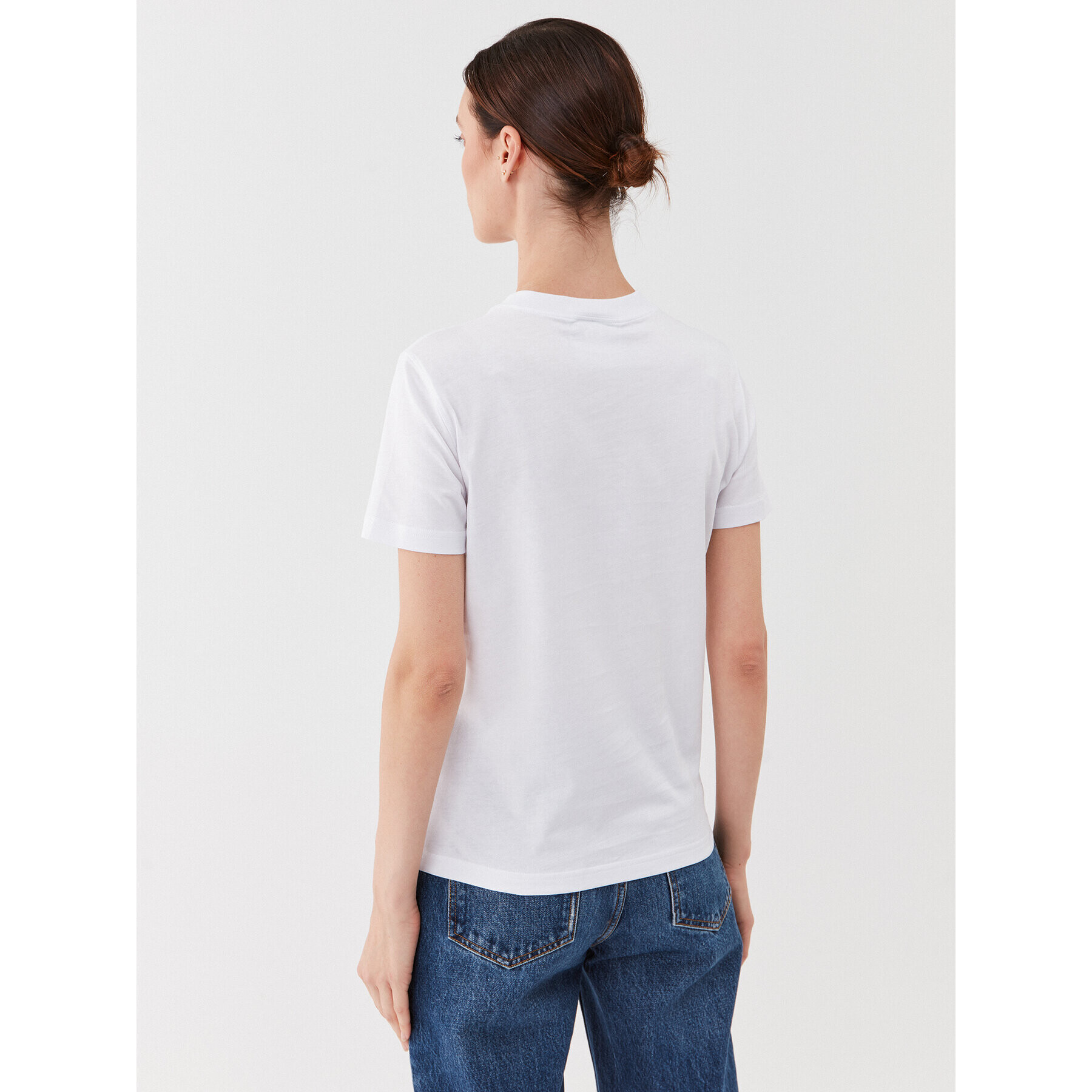Versace Jeans Couture Тишърт 75HAHF07 Бял Regular Fit - Pepit.bg