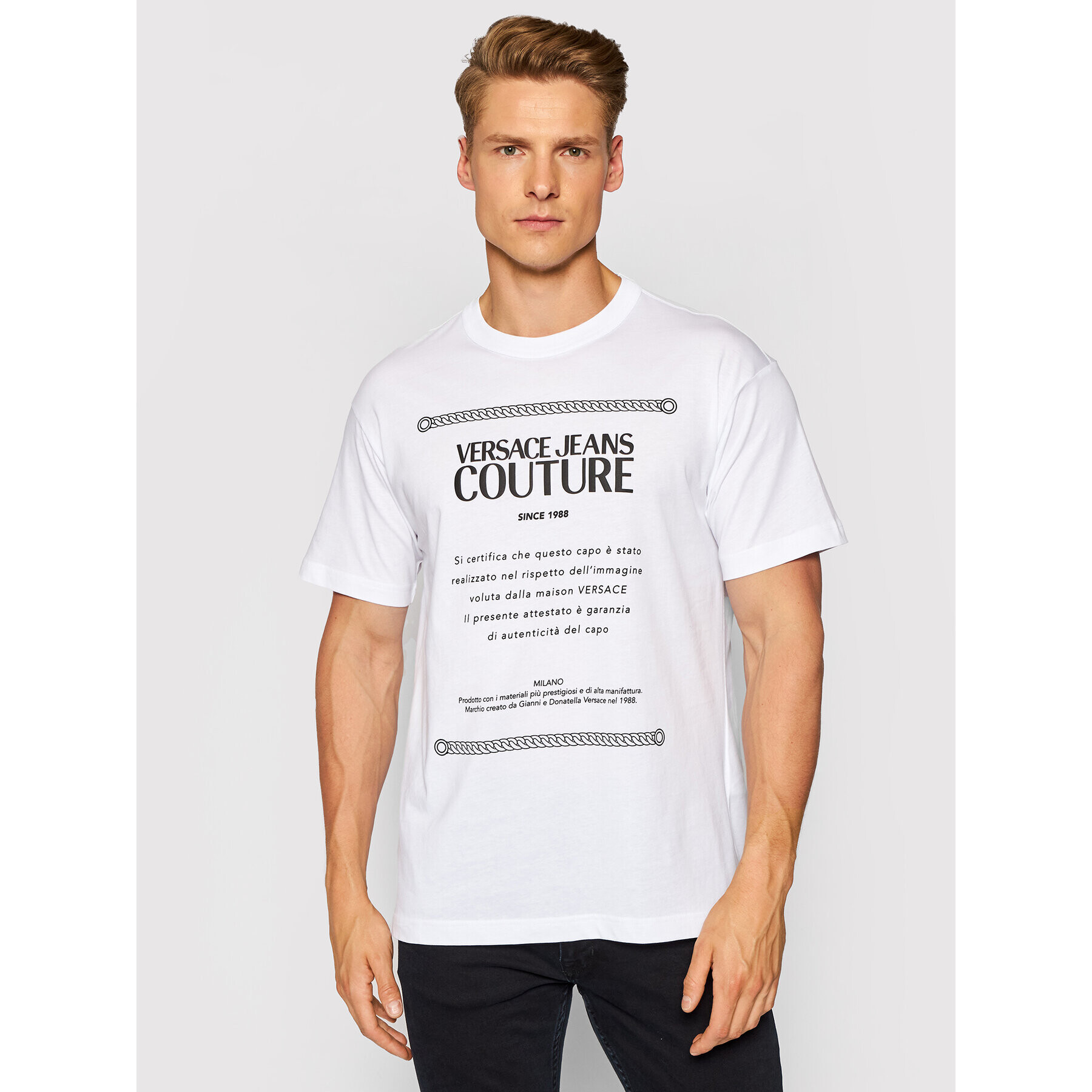Versace Jeans Couture Тишърт Garanzia 71GAHT02 Бял Regular Fit - Pepit.bg