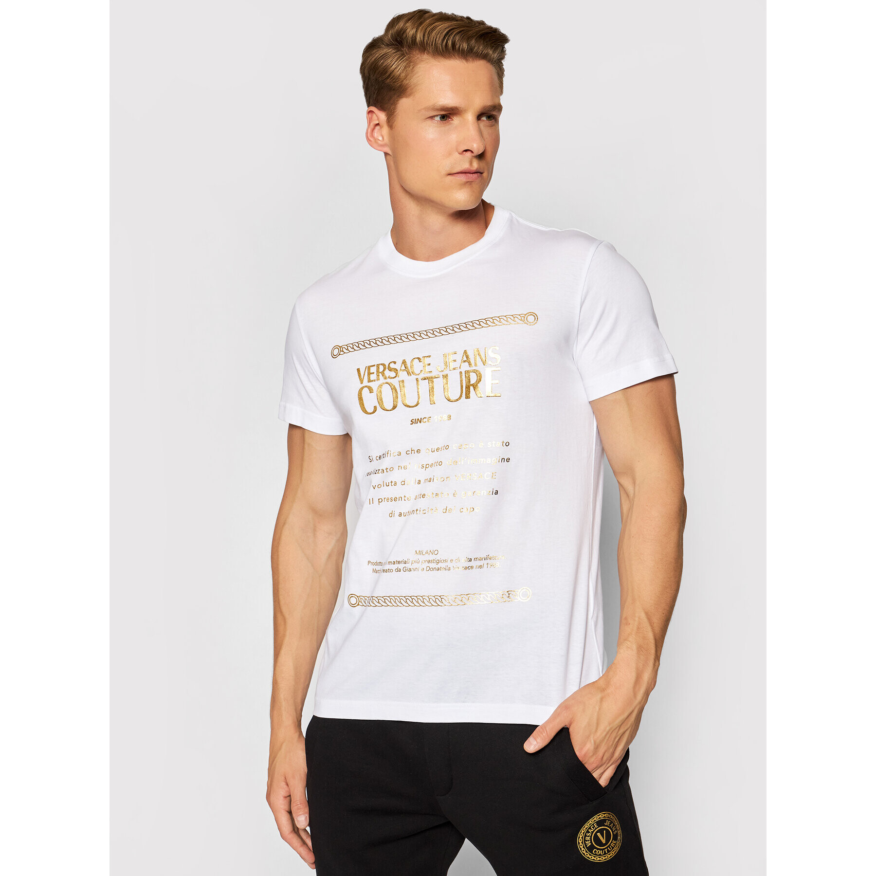 Versace Jeans Couture Тишърт Garanzia Foil 71GAHT01 Бял Regular Fit - Pepit.bg