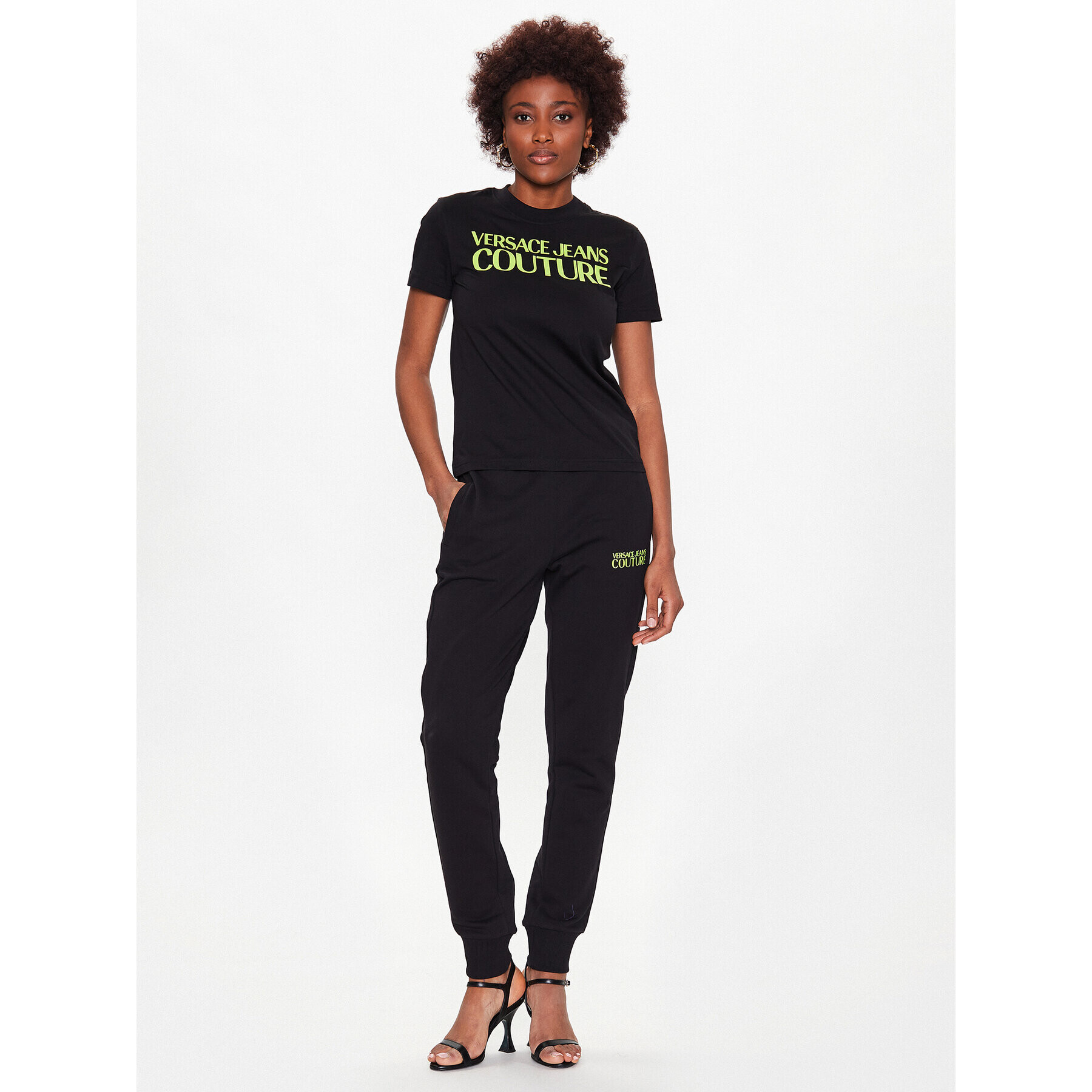 Versace Jeans Couture Тишърт Logo 74HAHT03 Черен Regular Fit - Pepit.bg