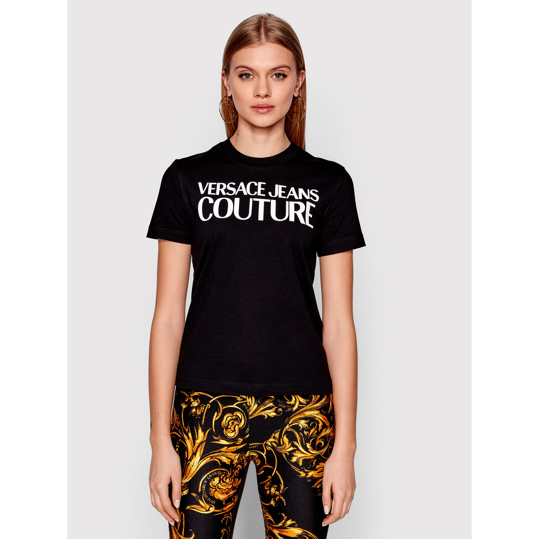 Versace Jeans Couture Тишърт Logo Rubber 72HAHT02 Черен Regular Fit - Pepit.bg