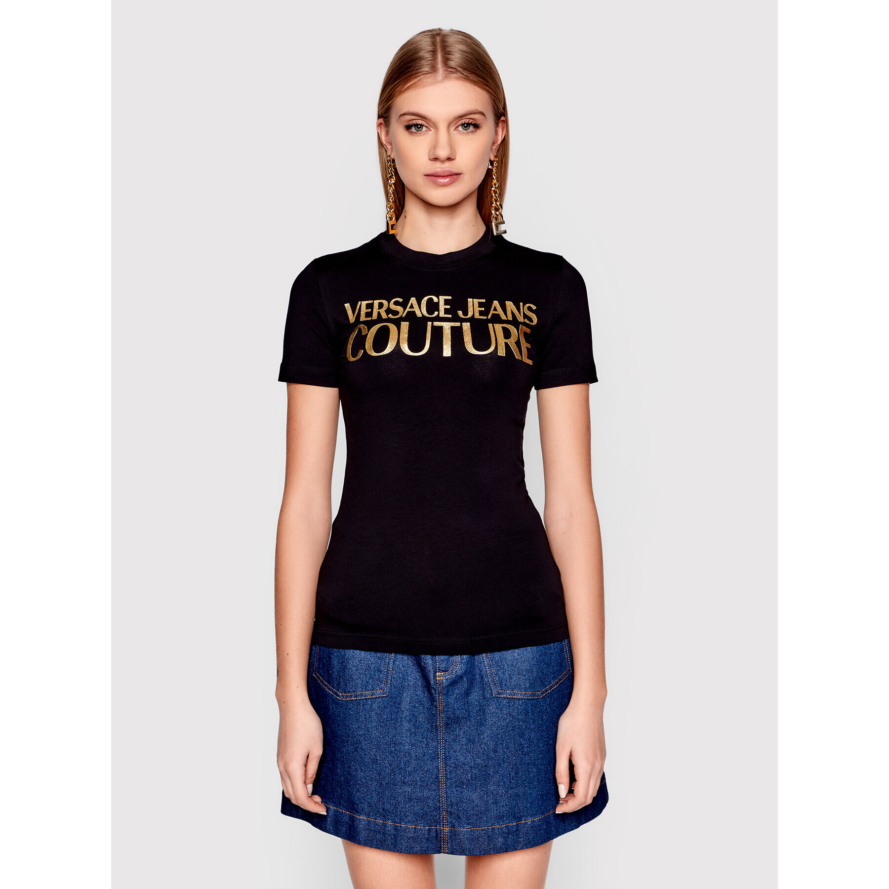Versace Jeans Couture Тишърт Logo Thick Foil 72HAHT01 Черен Regular Fit - Pepit.bg
