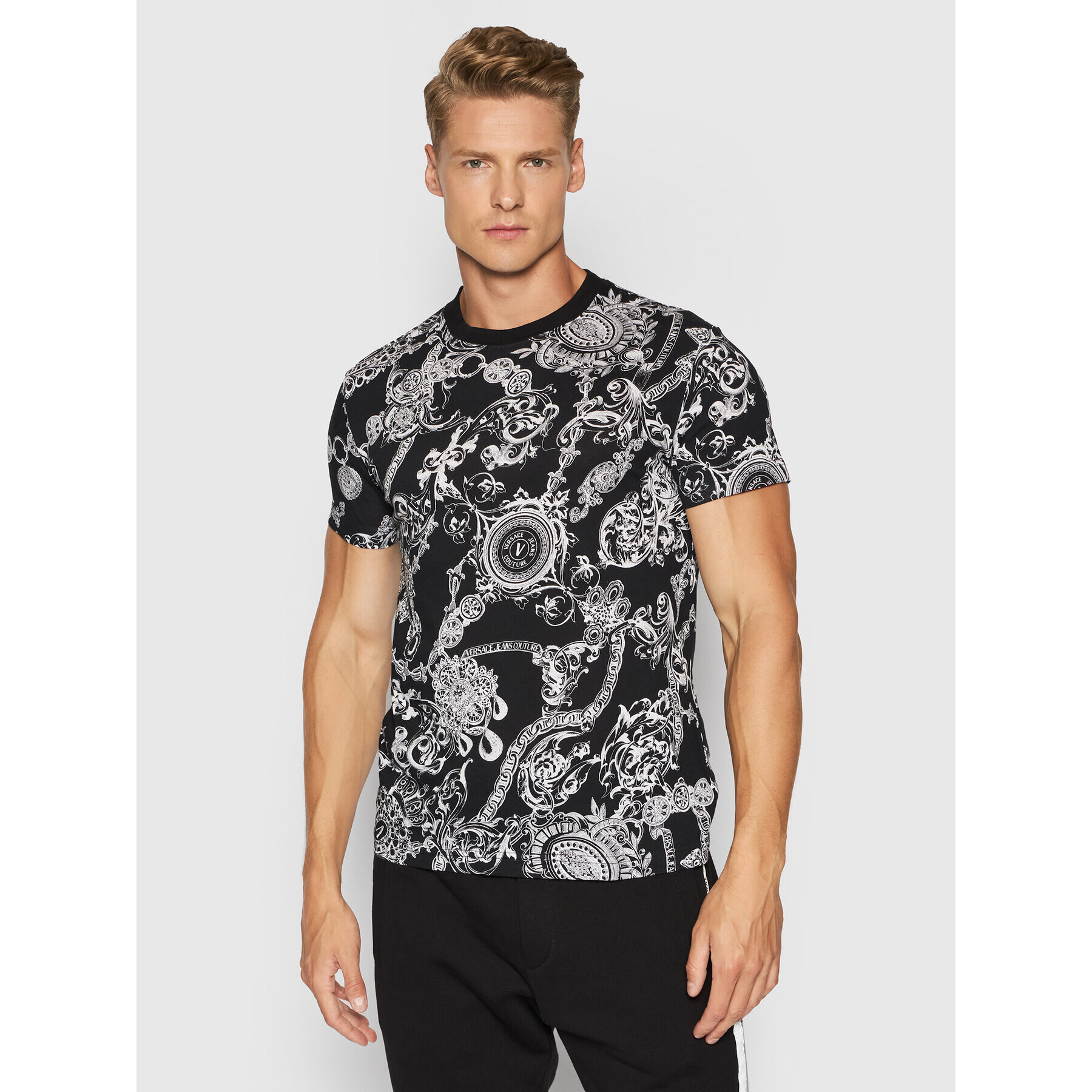 Versace Jeans Couture Тишърт Print Bijoux 71GAH6S0 Черен Slim Fit - Pepit.bg